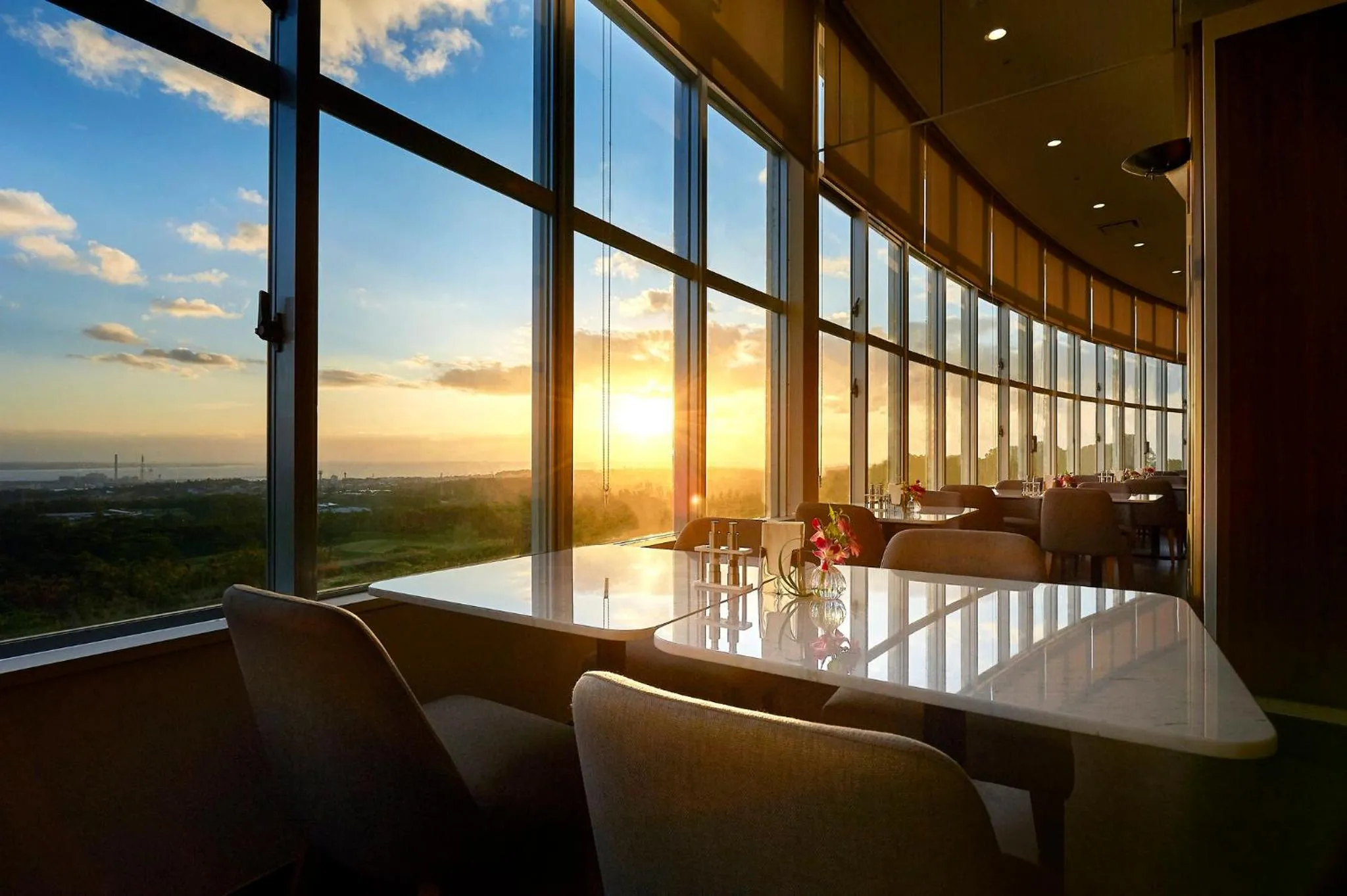 Restaurant/places to eat in ANA Crowne Plaza Resort Okinawa Uruma Hills By IHG