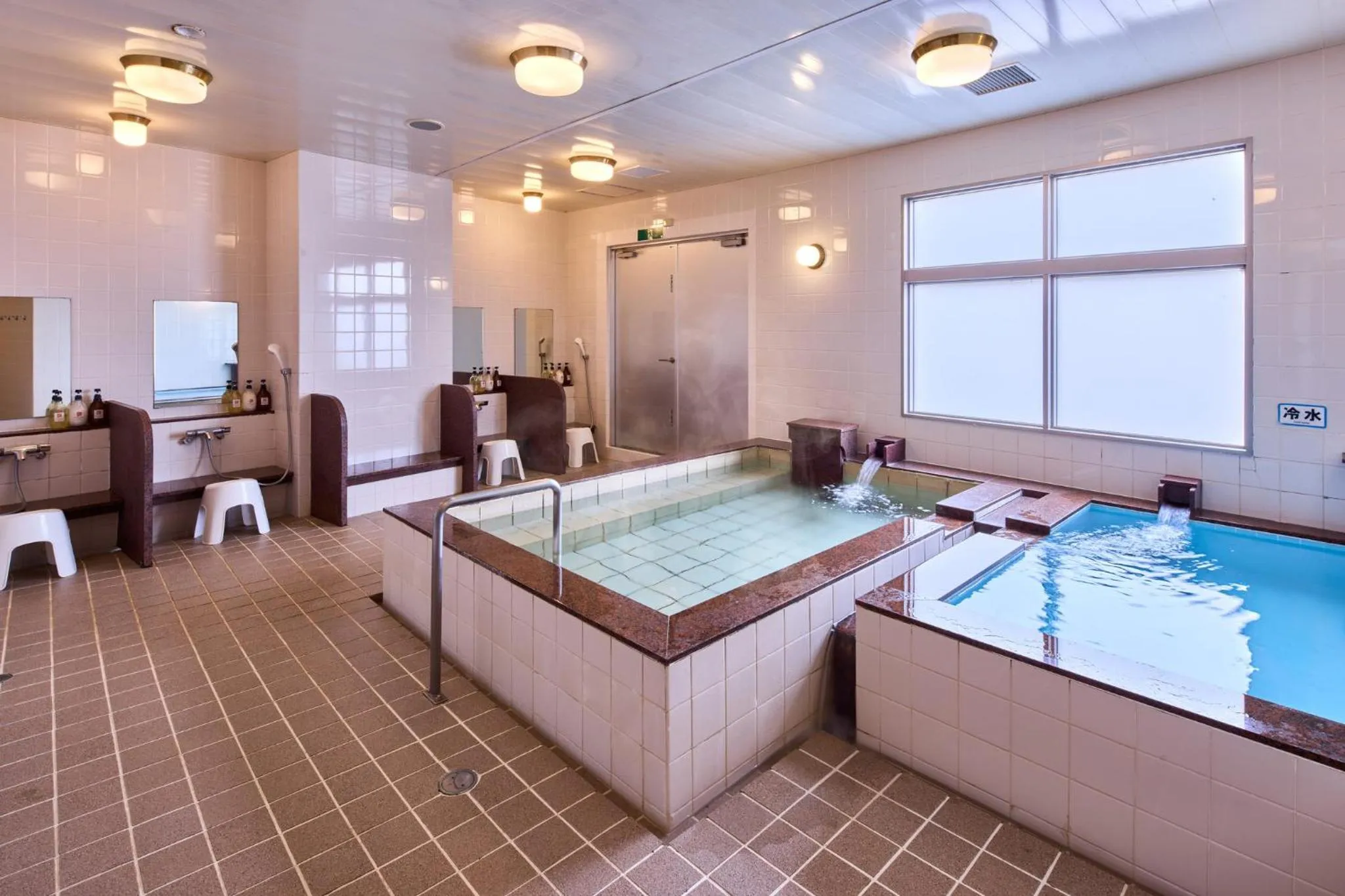 Spa and wellness centre/facilities in ANA Crowne Plaza Resort Okinawa Uruma Hills By IHG