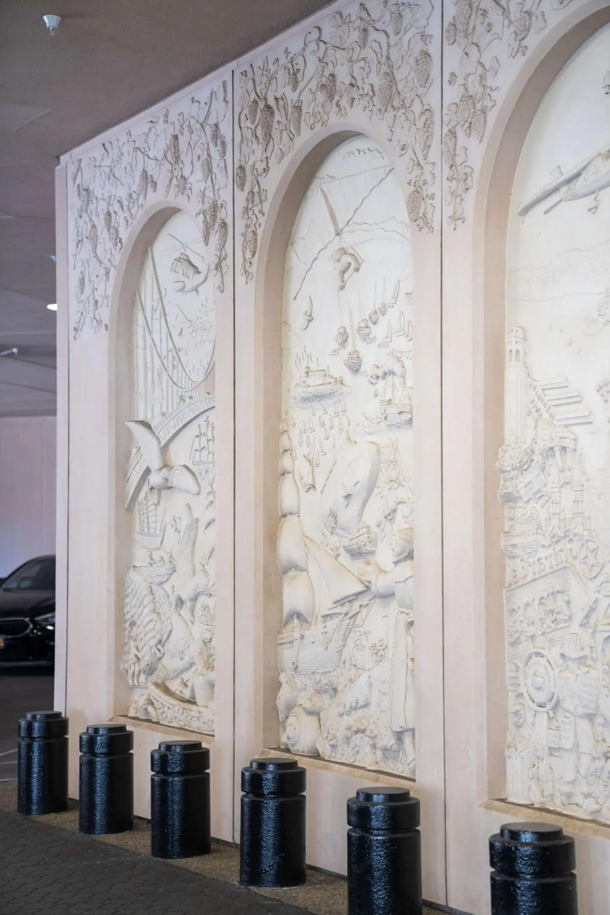 Property building in Hilton Parc 55 San Francisco Union Square Property building in Hilton Parc 55 San Francisco Union Square