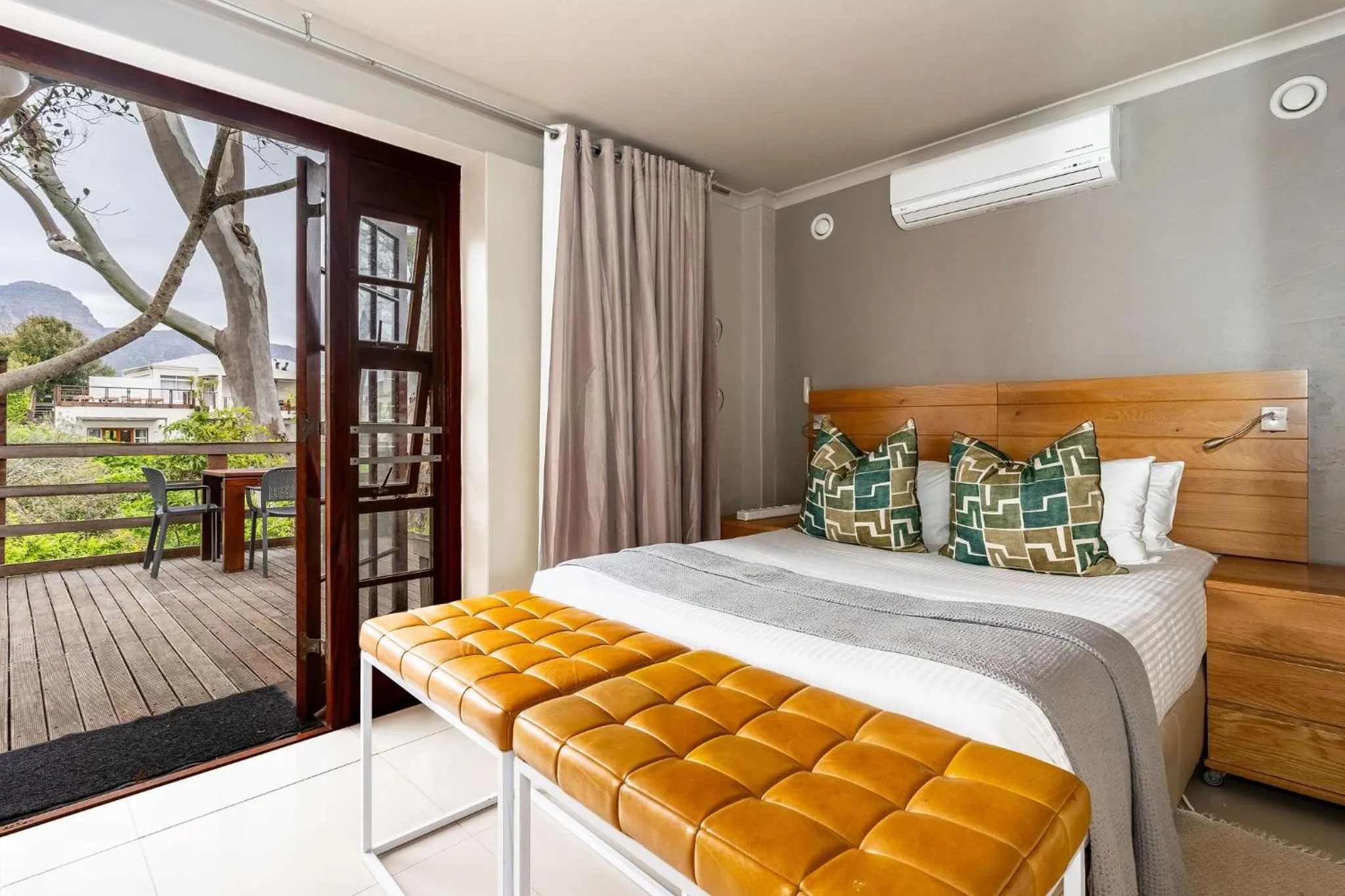 Studio - single occupancy in Camps Bay Forest Pods