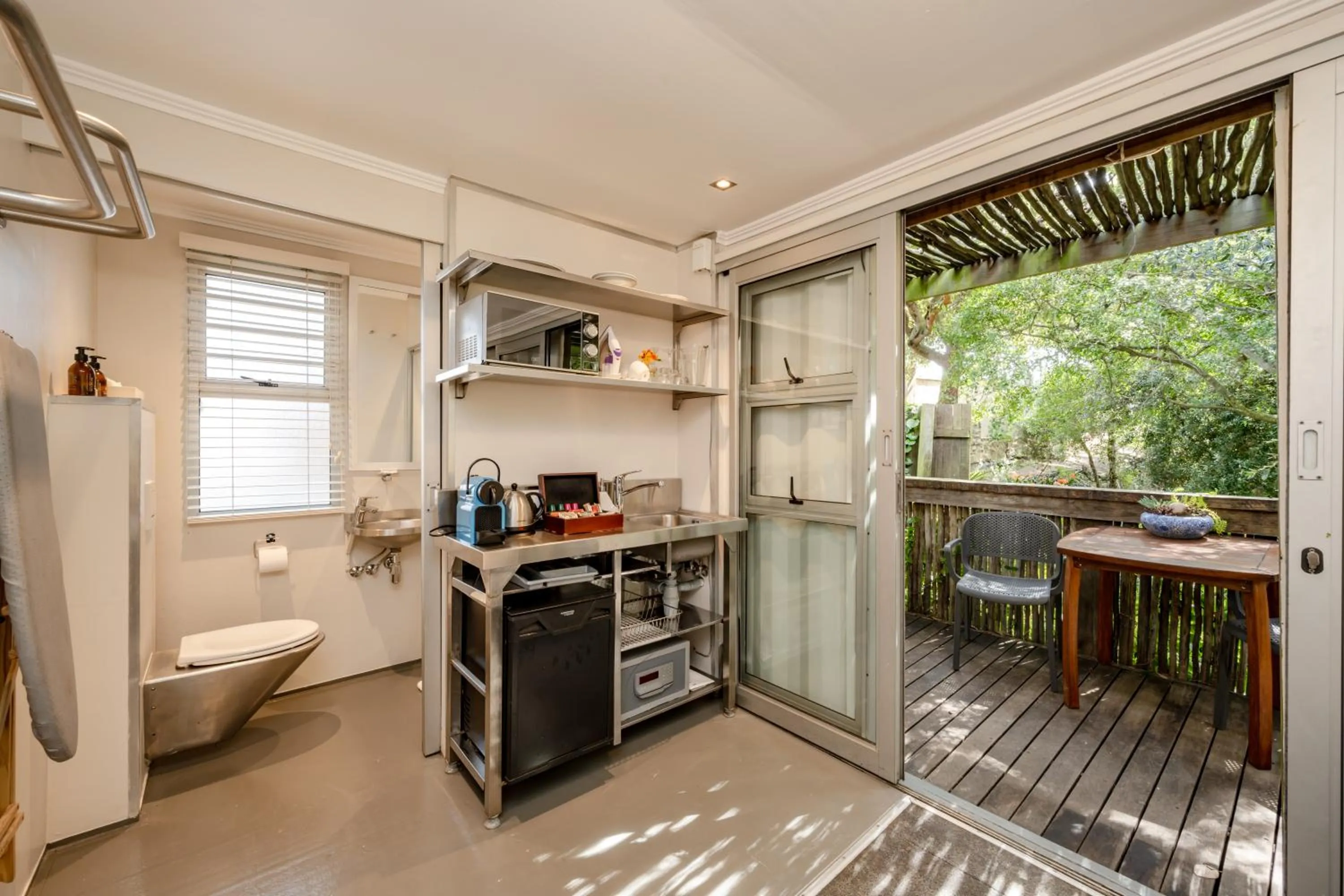 Camps Bay Forest Pods