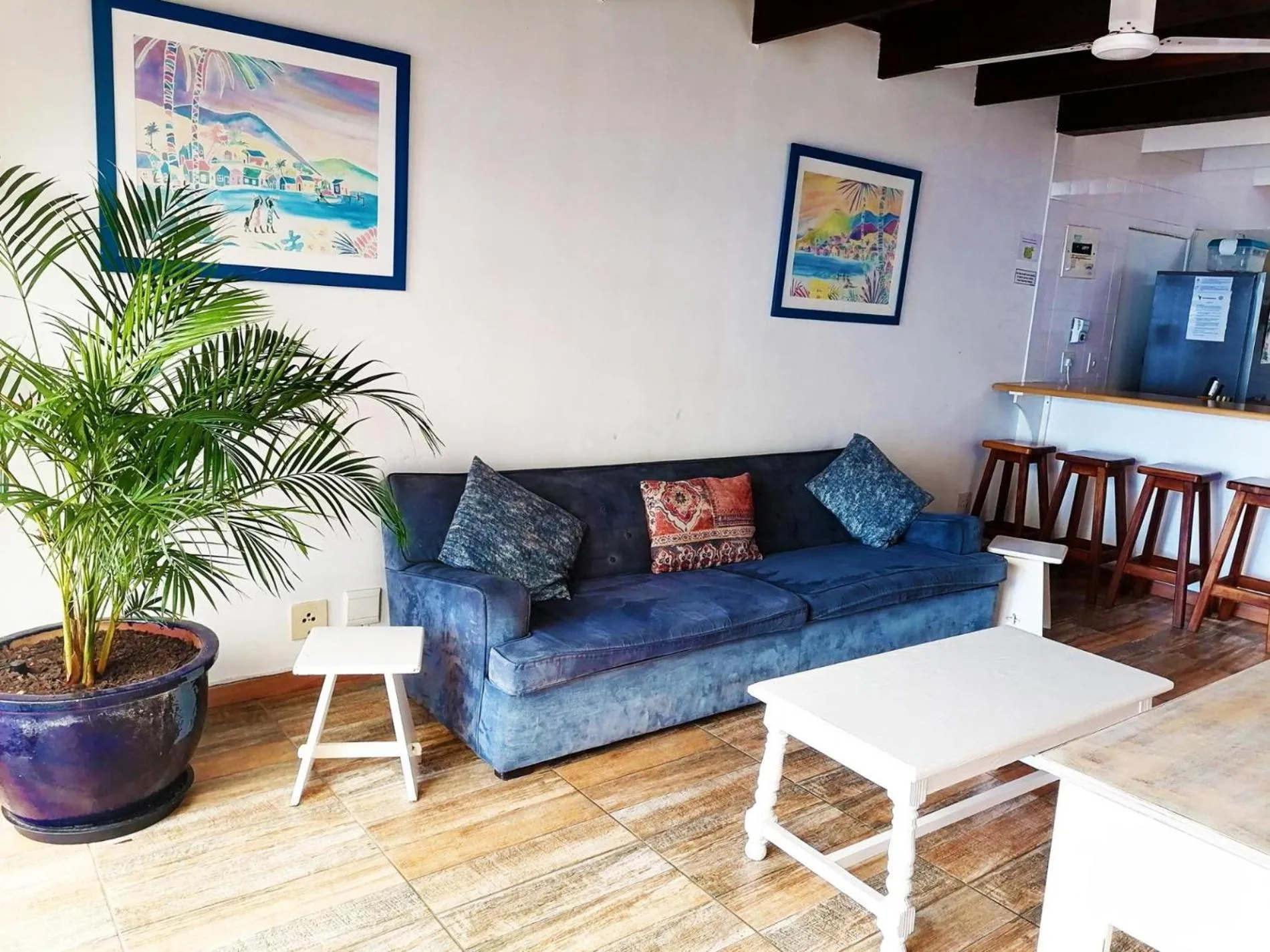 Living room in Southern Comfort - On the Pool