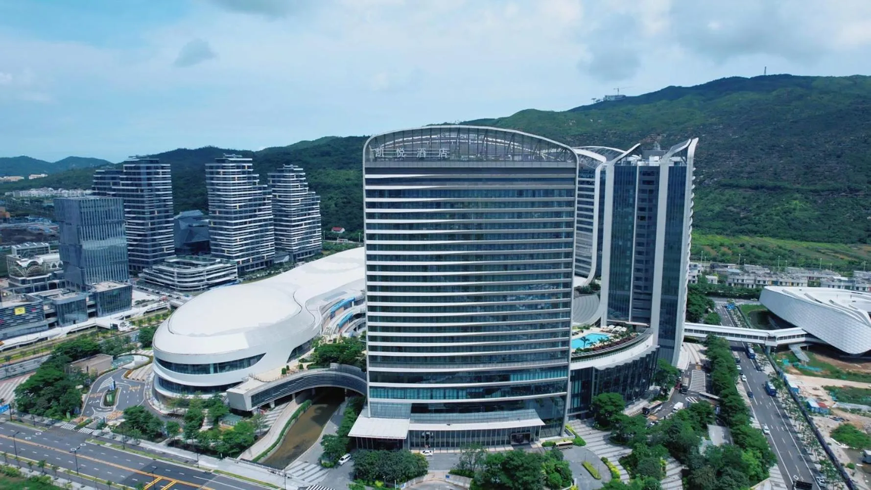 Property building in Hyatt Regency Hengqin