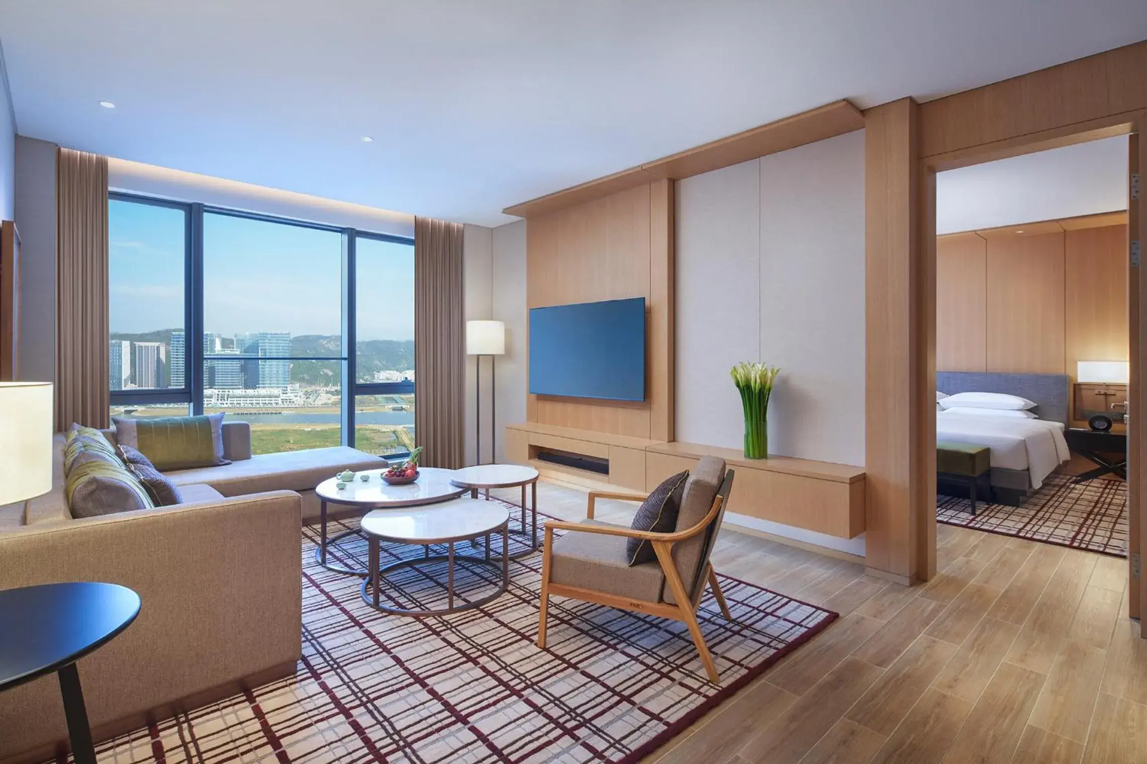 Living room, Bed in Hyatt Regency Hengqin-Free shuttle bus to Chimelong Ocean Kingdom & Hengqin Port Living room, Bed in Hyatt Regency Hengqin-Free shuttle bus to Chimelong Ocean Kingdom & Hengqin Port