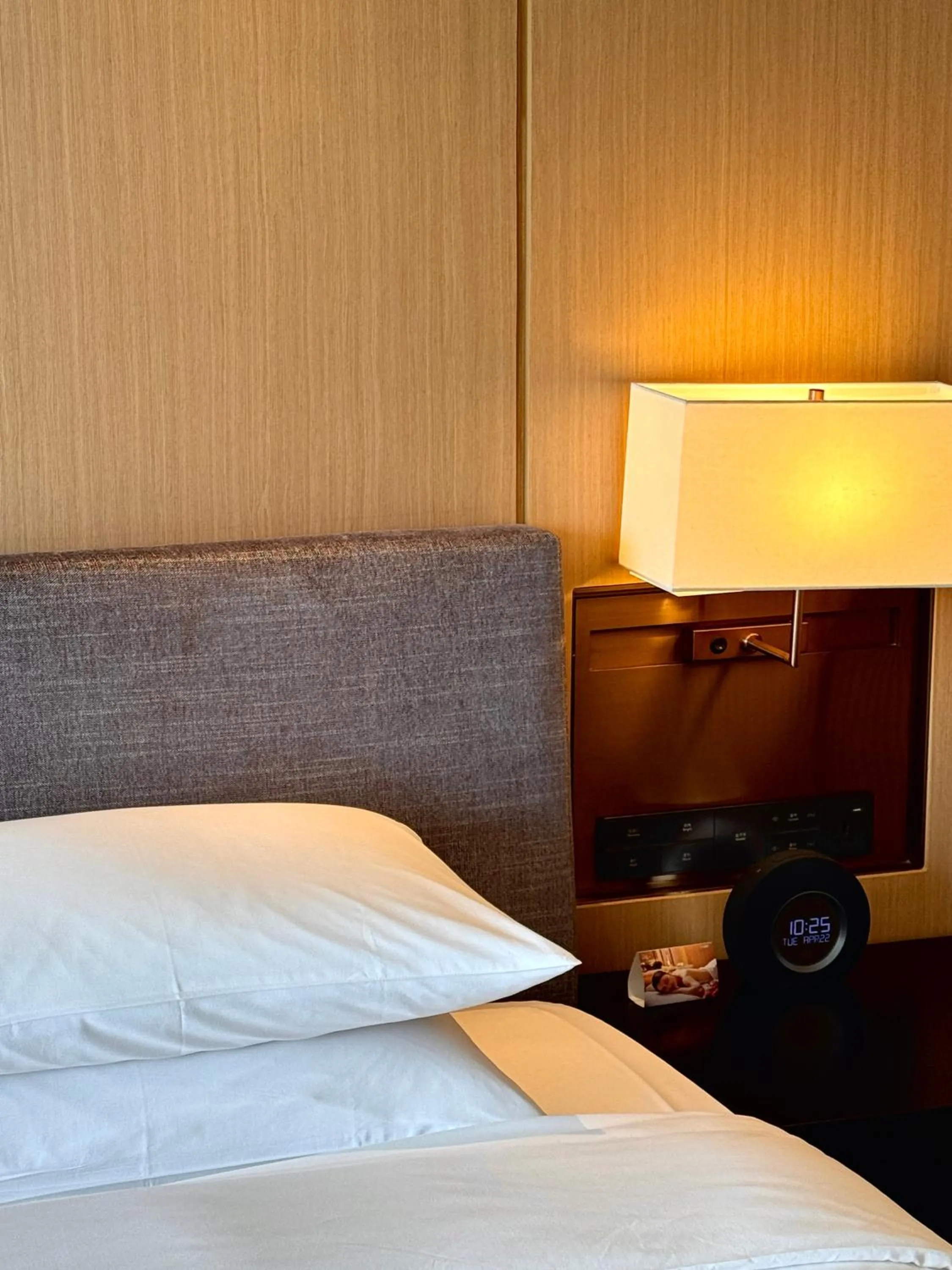 Bedroom, Bed in Hyatt Regency Hengqin