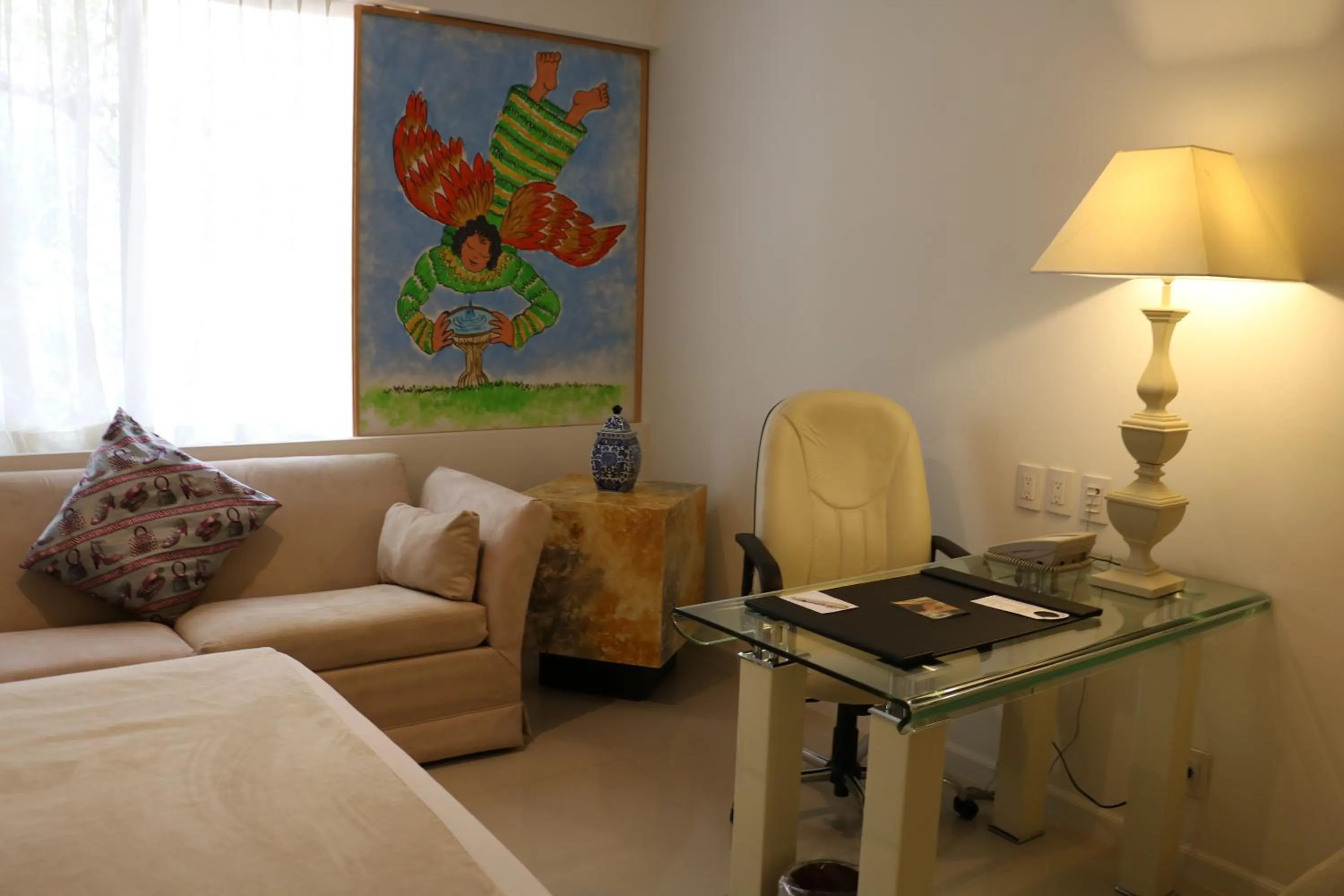 TV and multimedia in Hilton MM Grand Hotel Puebla, Tapestry Collection