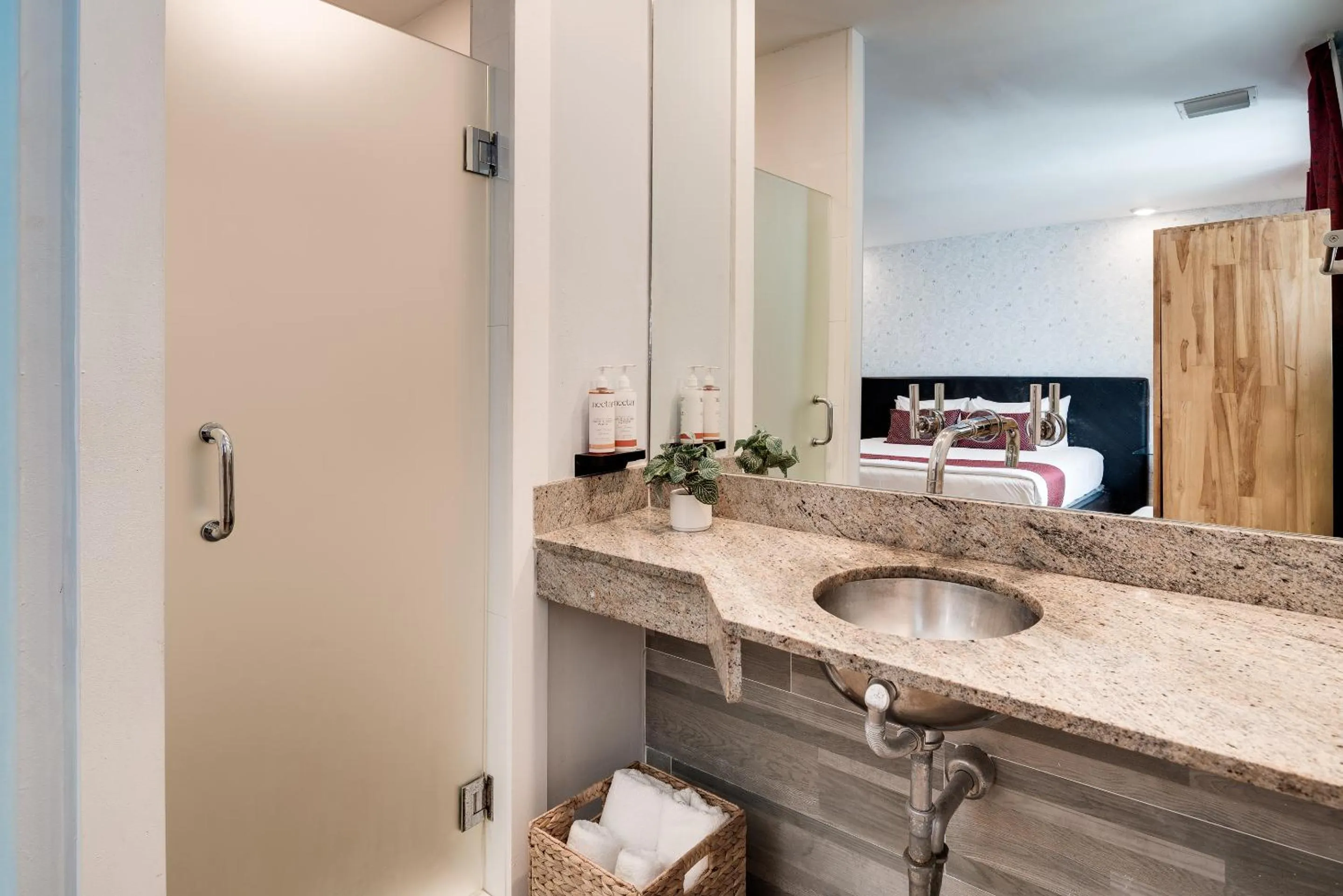 Bathroom in Catalina Hotel & Beach Club