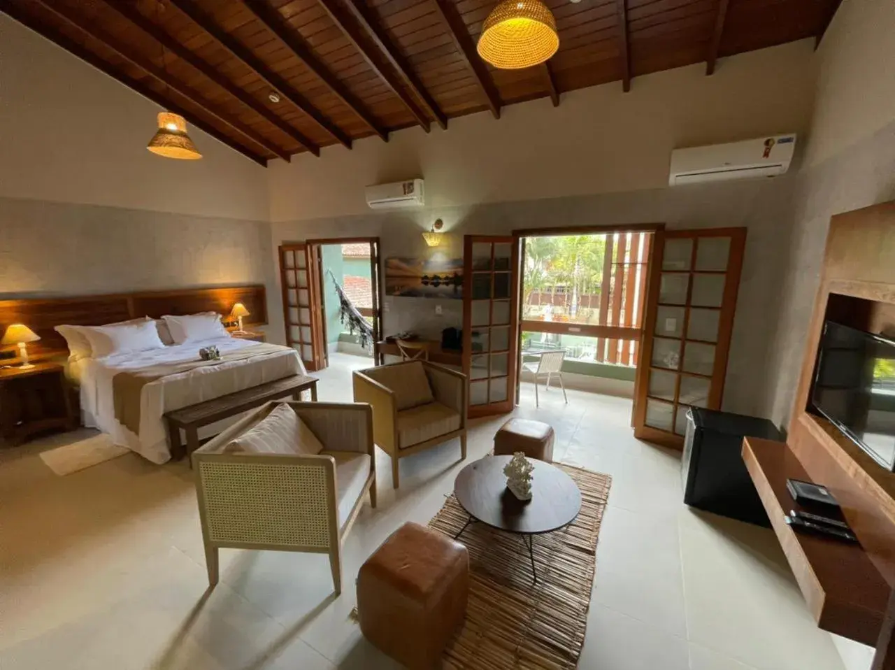 Bed in Hiu Hotel Bed in Hiu Hotel