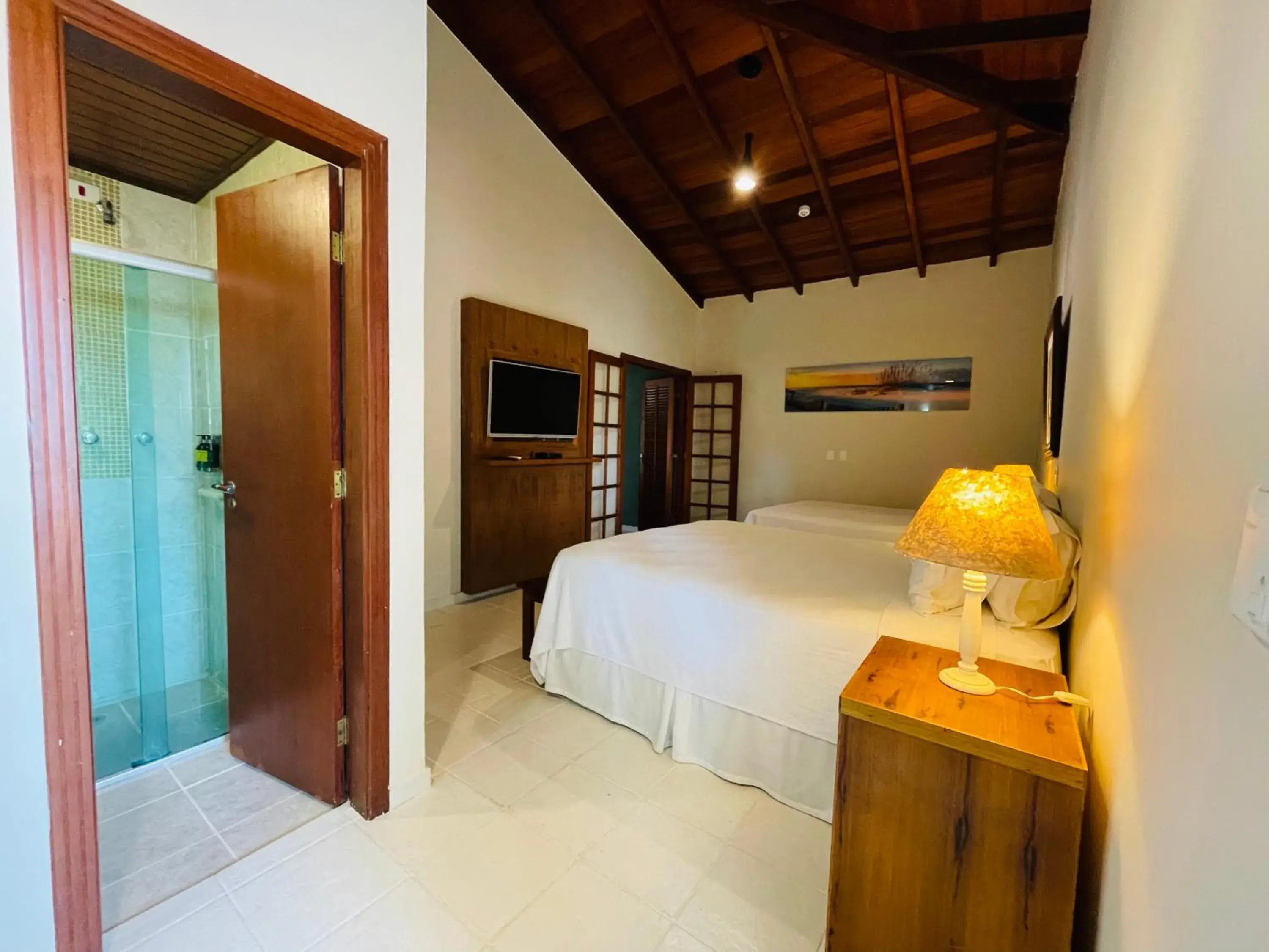 Queen Room with Two Queen Beds in Hiu Hotel Queen Room with Two Queen Beds in Hiu Hotel
