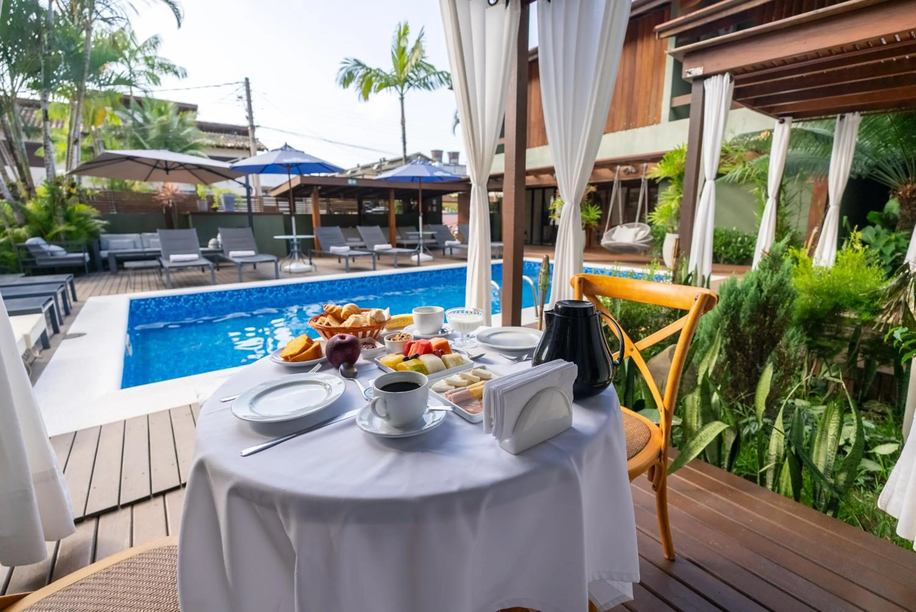 Breakfast in Hiu Hotel