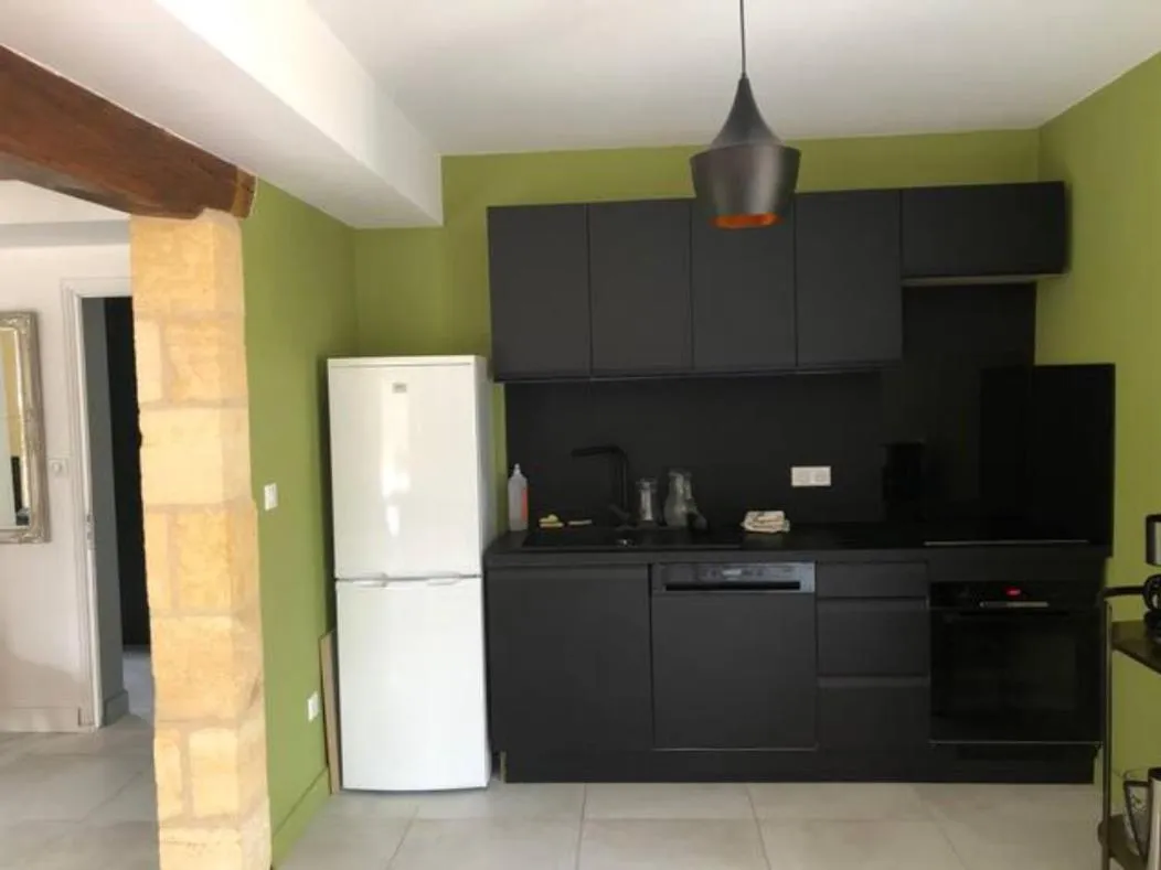 Communal kitchen in Le domaine Aubazen