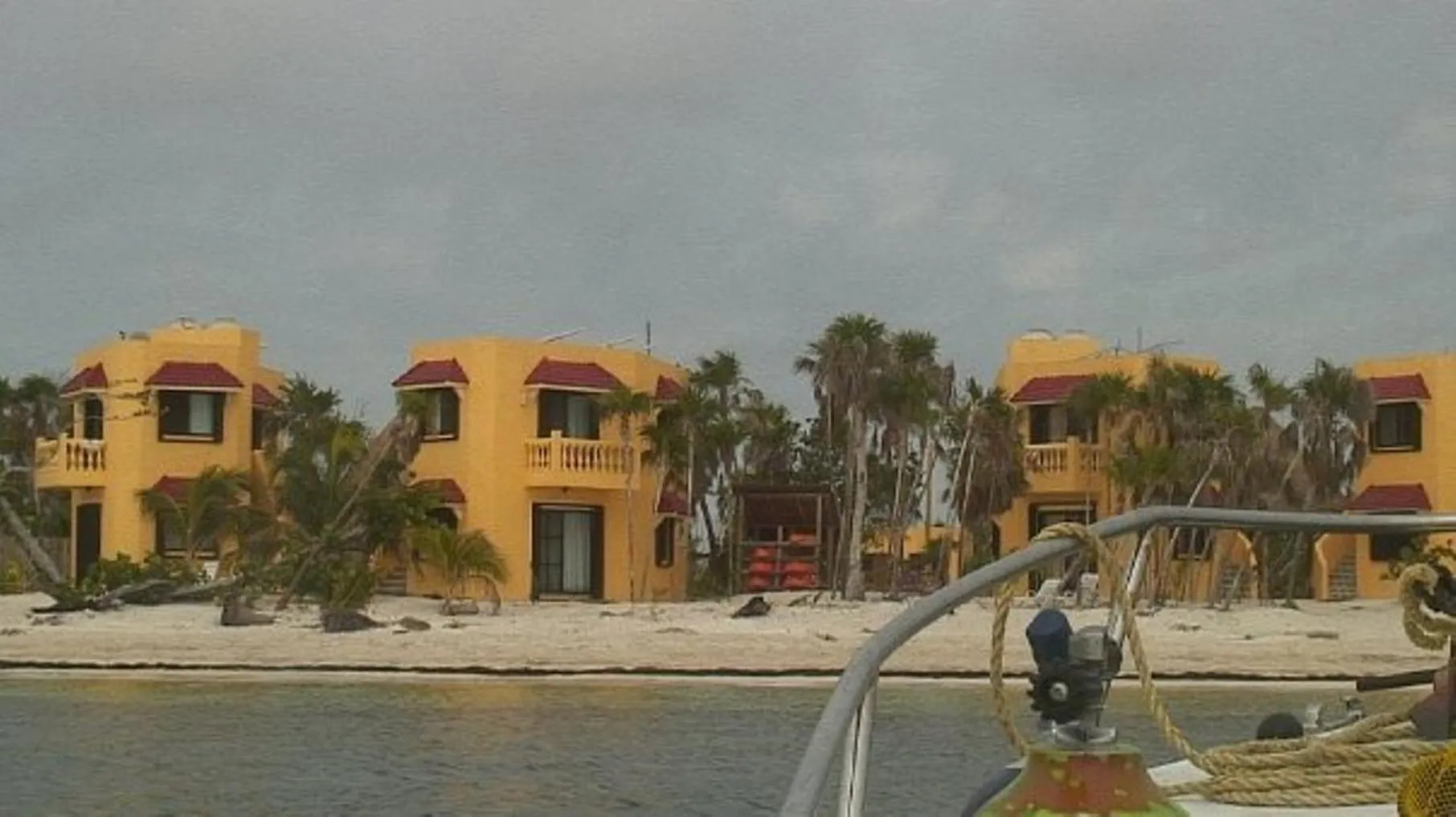 Property building in Margarita del Sol Hotel Costa Maya