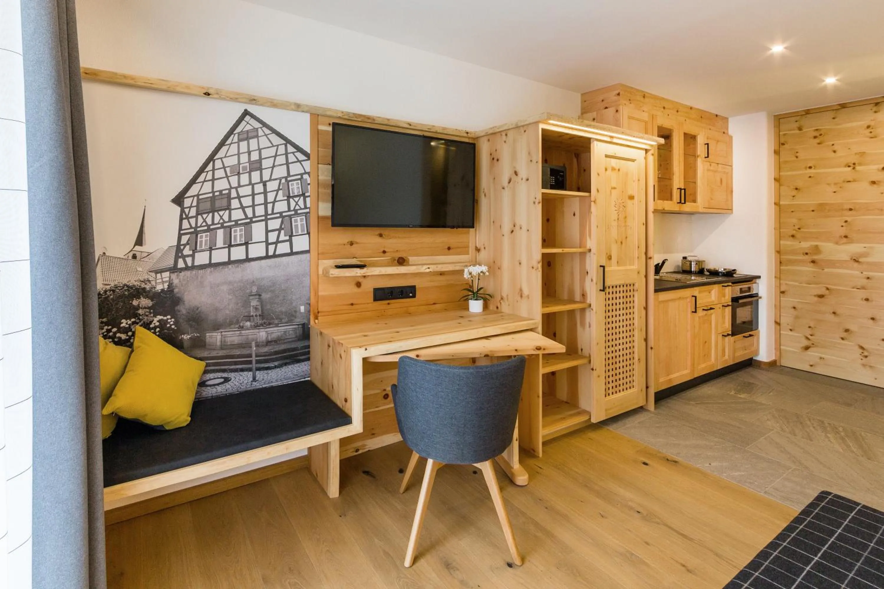 Kitchen or kitchenette in Gästehaus Sonnenwirth