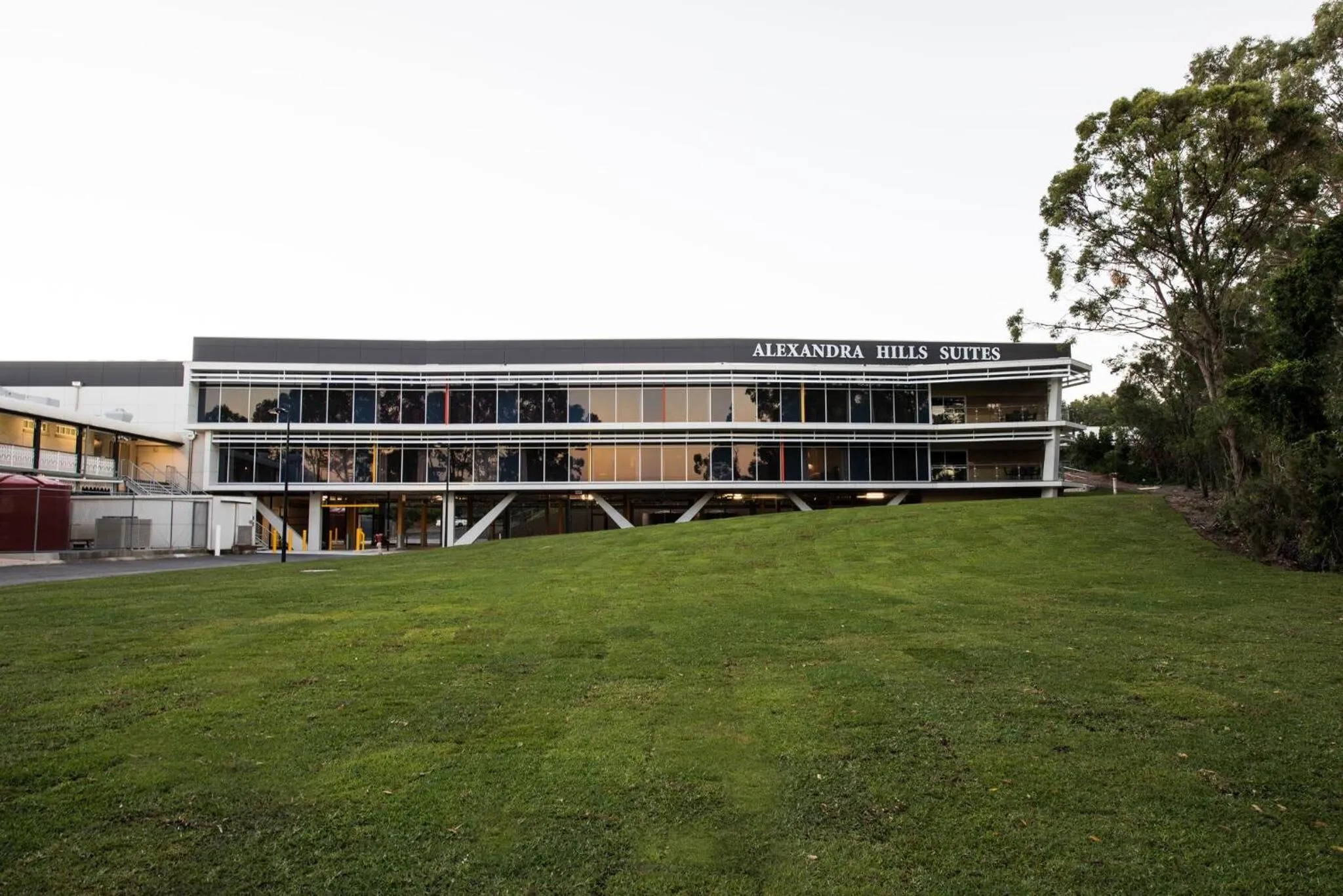 Alexandra Hills Hotel