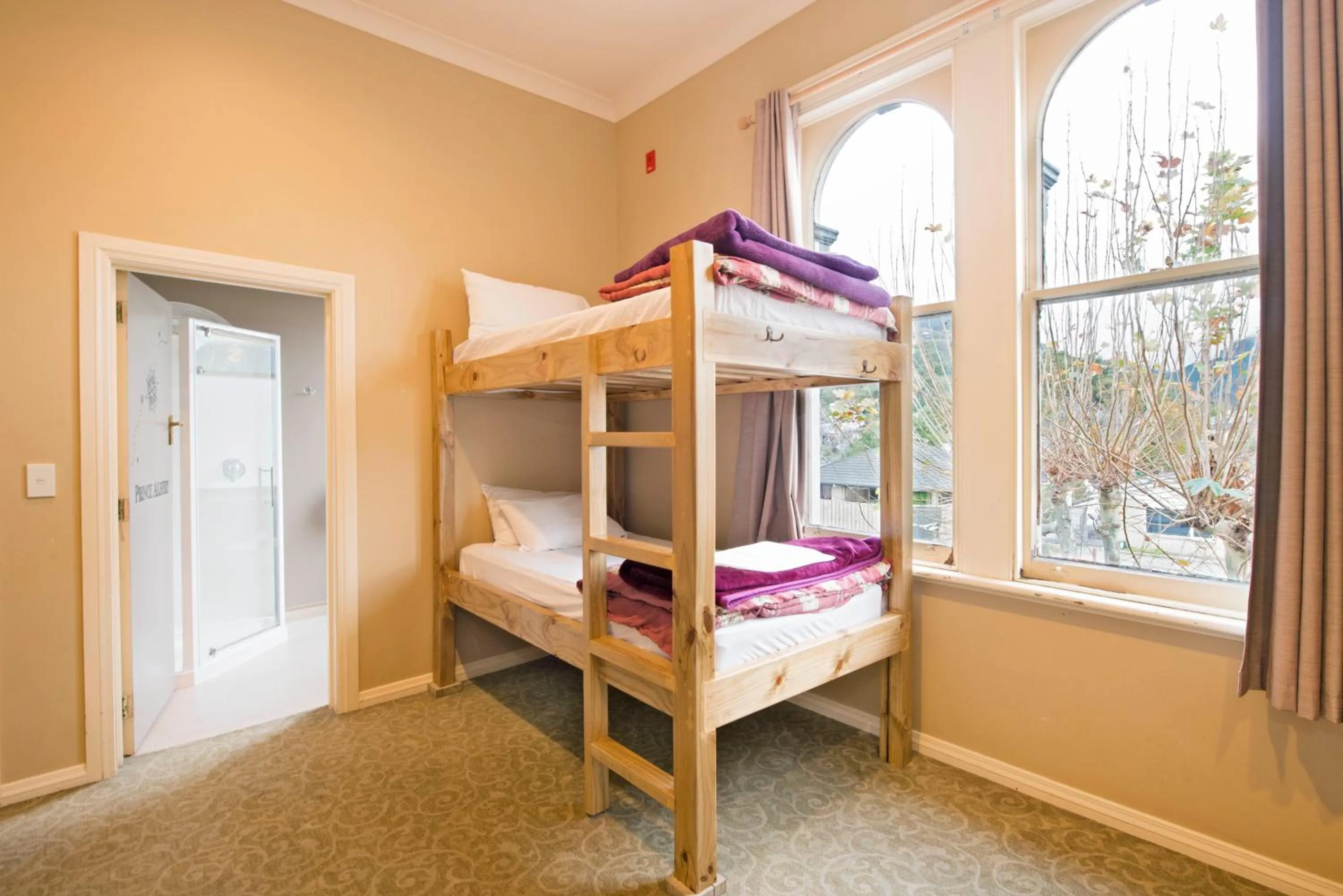 Bed in The Prince Albert Backpackers & Bar