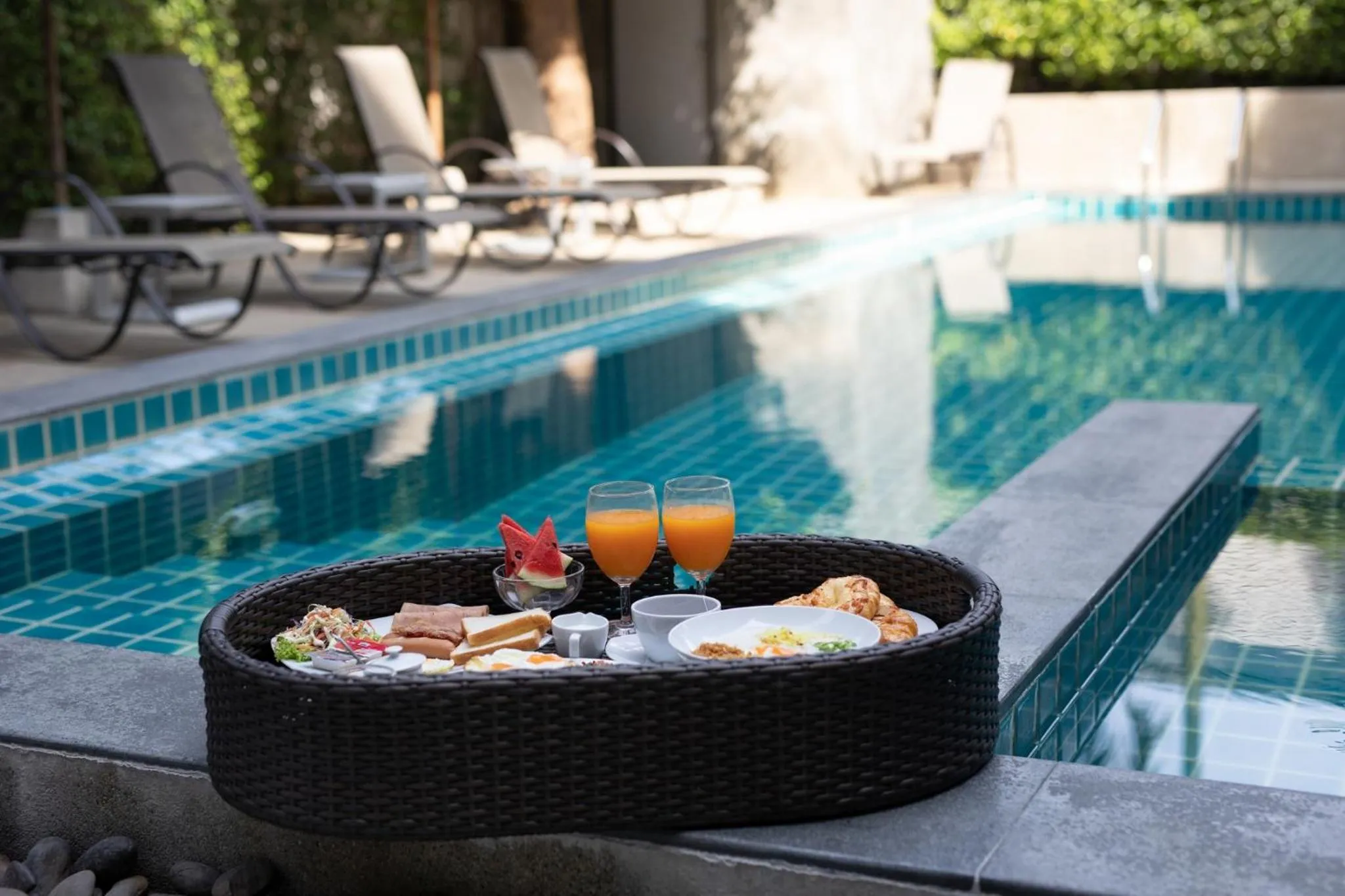 Food and drinks in The Bell Airport Phuket Hotel - SHA Extra Plus