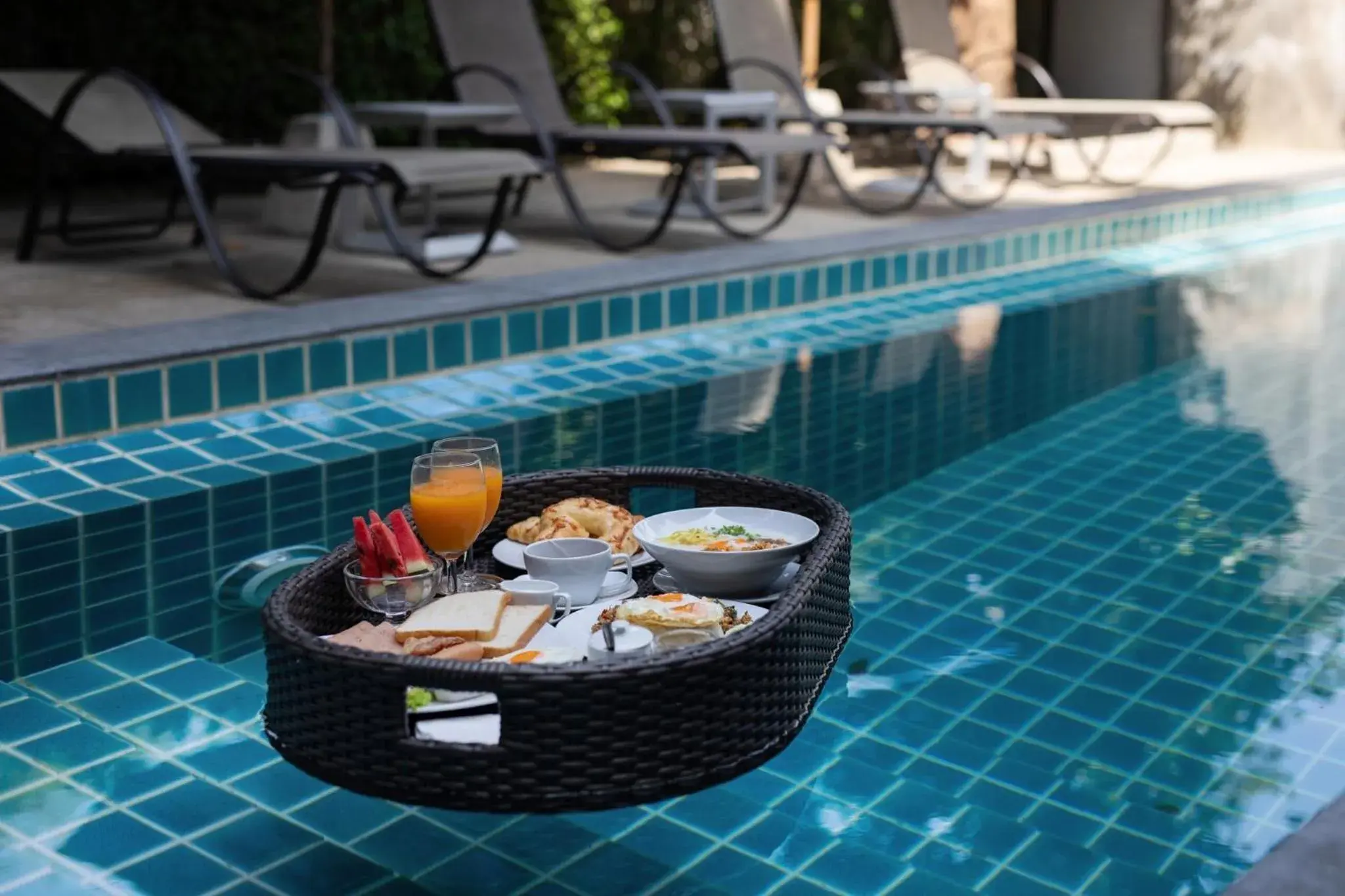 Food and drinks in The Bell Airport Phuket Hotel - SHA Extra Plus Food and drinks in The Bell Airport Phuket Hotel - SHA Extra Plus