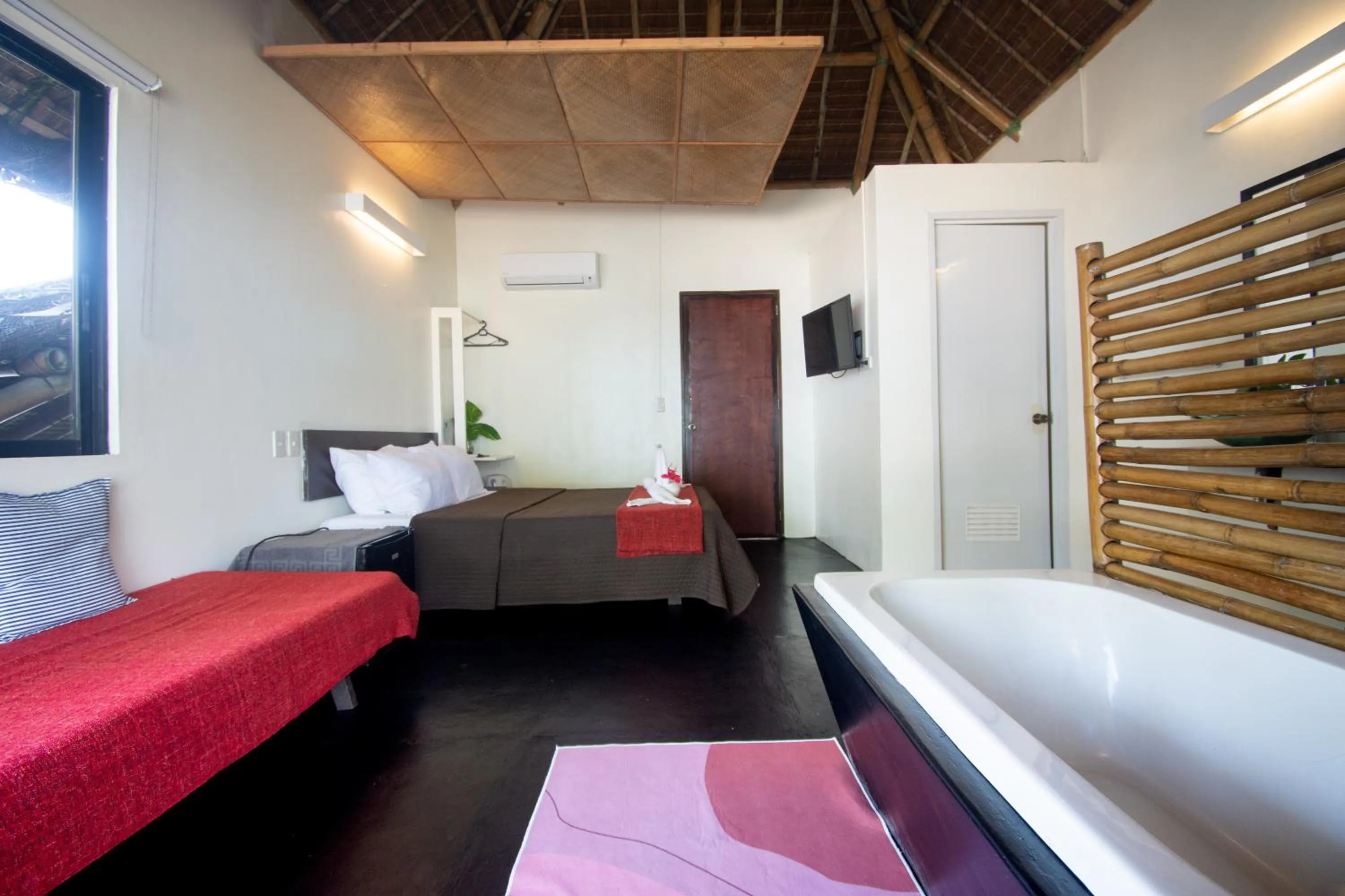 Bed in Hangin Kite Resort