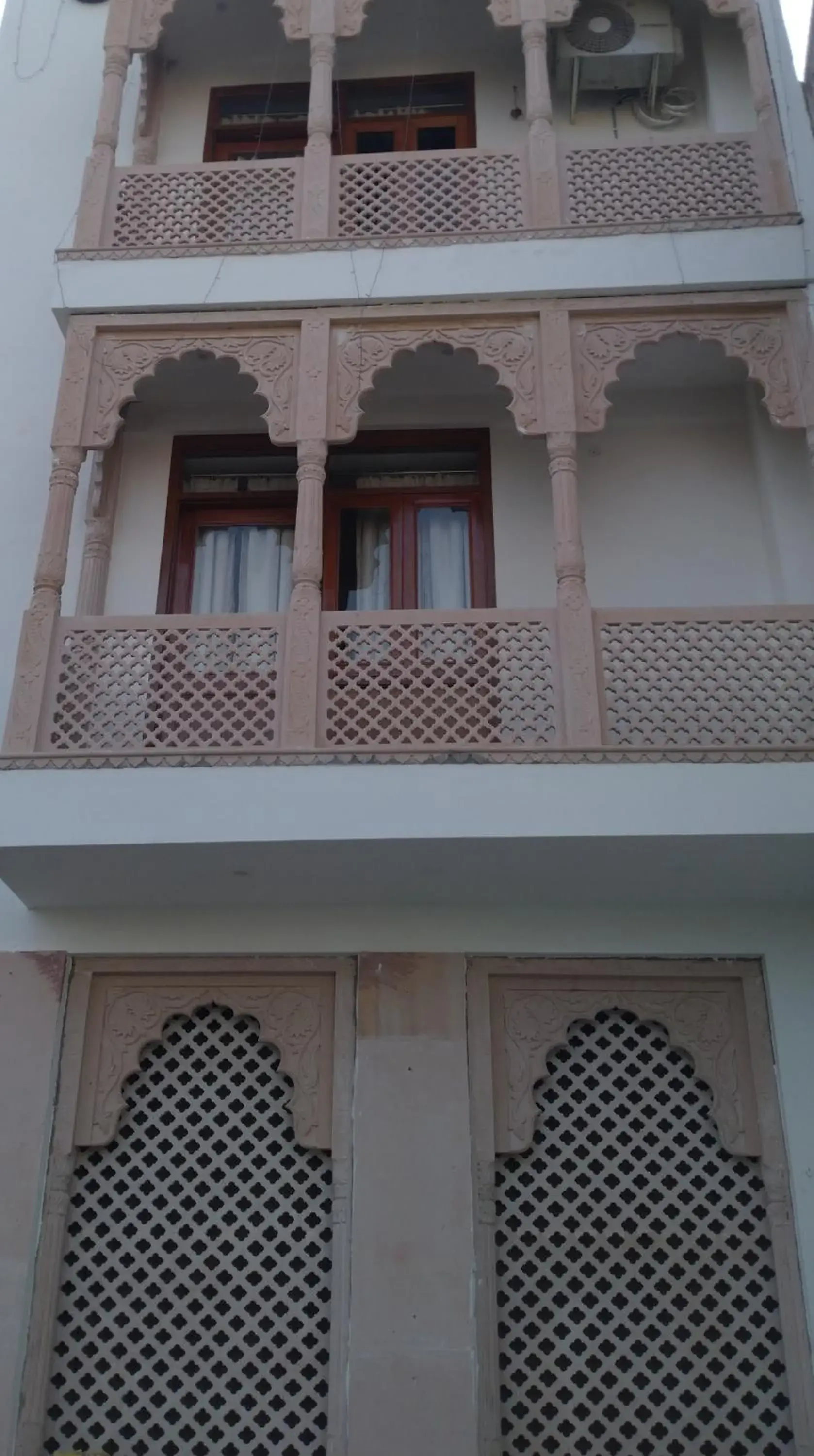 Property building in TOURIST INN Property building in TOURIST INN