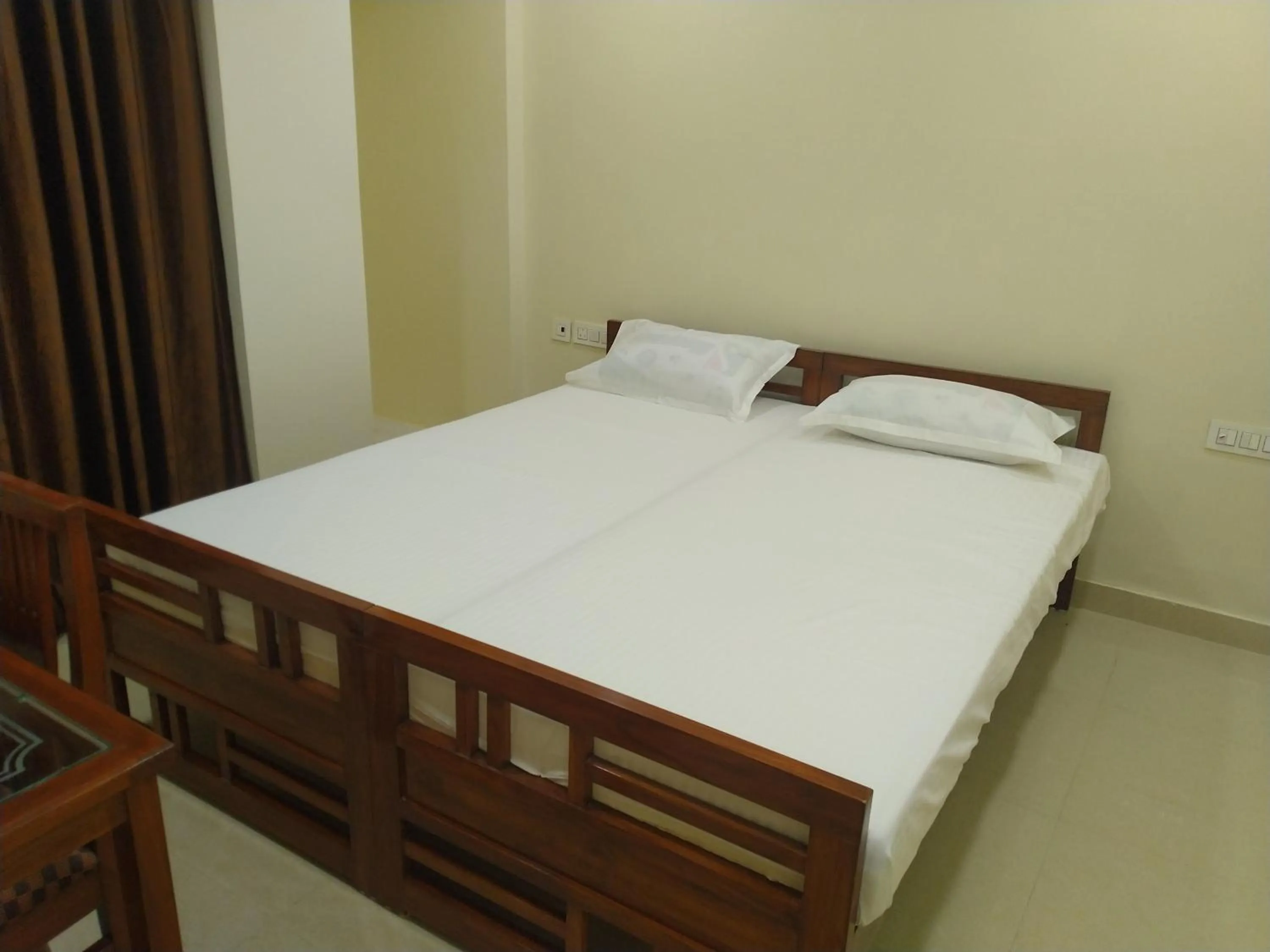 Bedroom, Bed in TOURIST INN