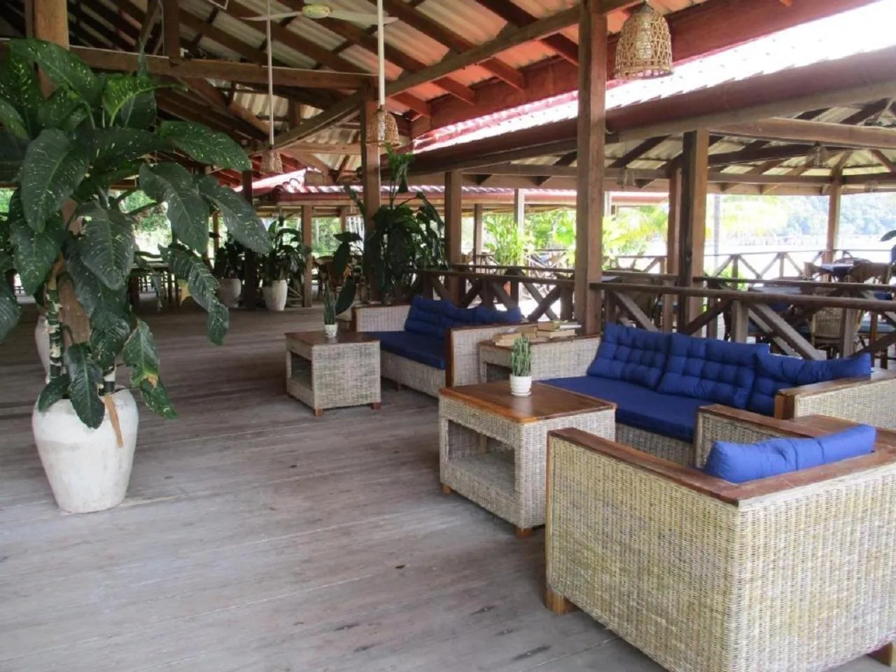 Lobby or reception in Saracen Bay Resort