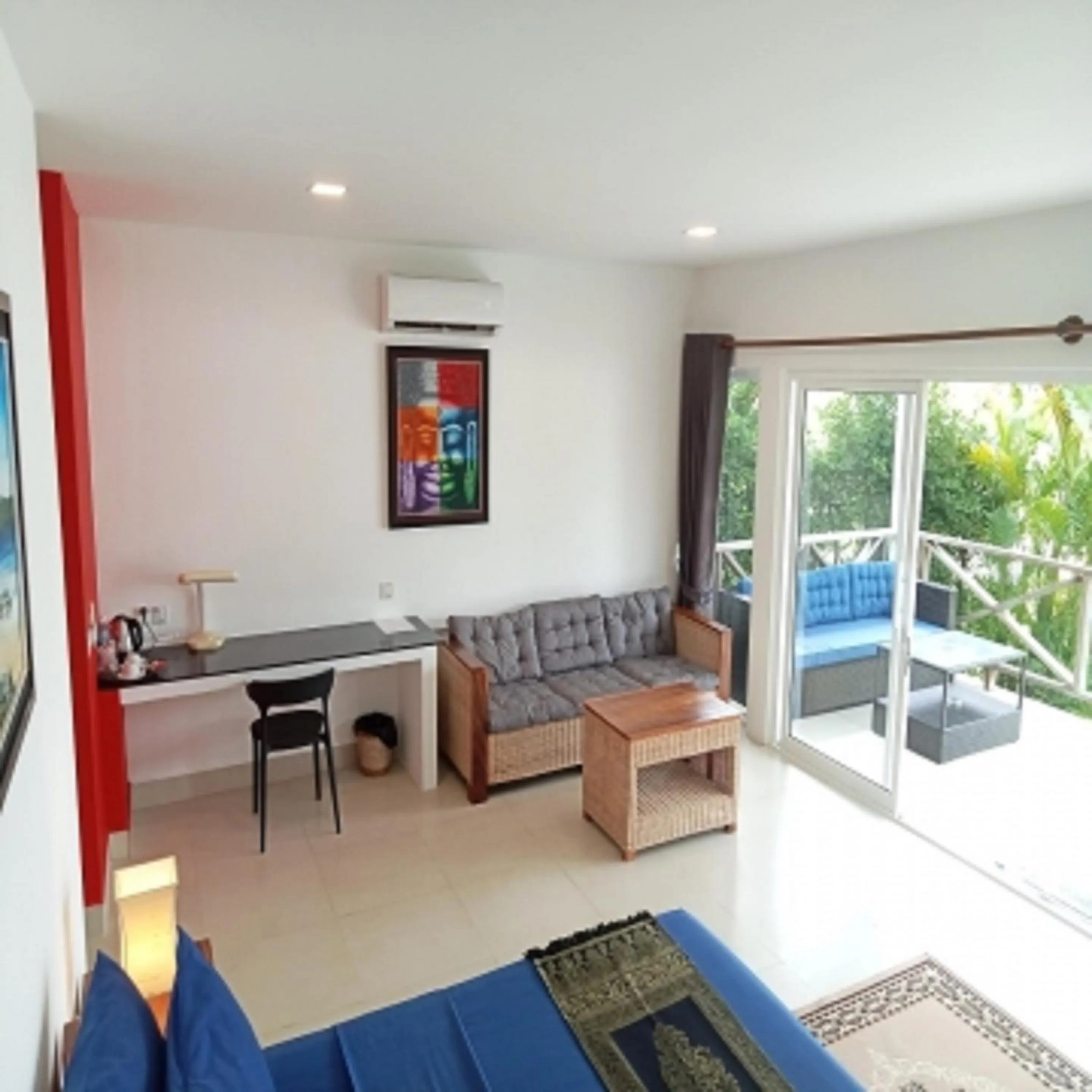 Living room in Saracen Bay Resort