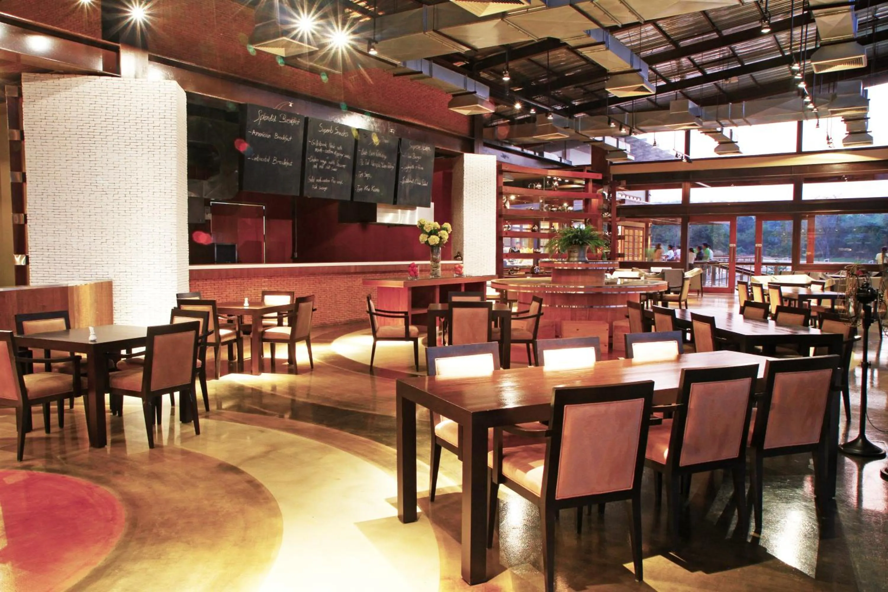 Restaurant/places to eat in Mountain Creek Golf Resort & Residences