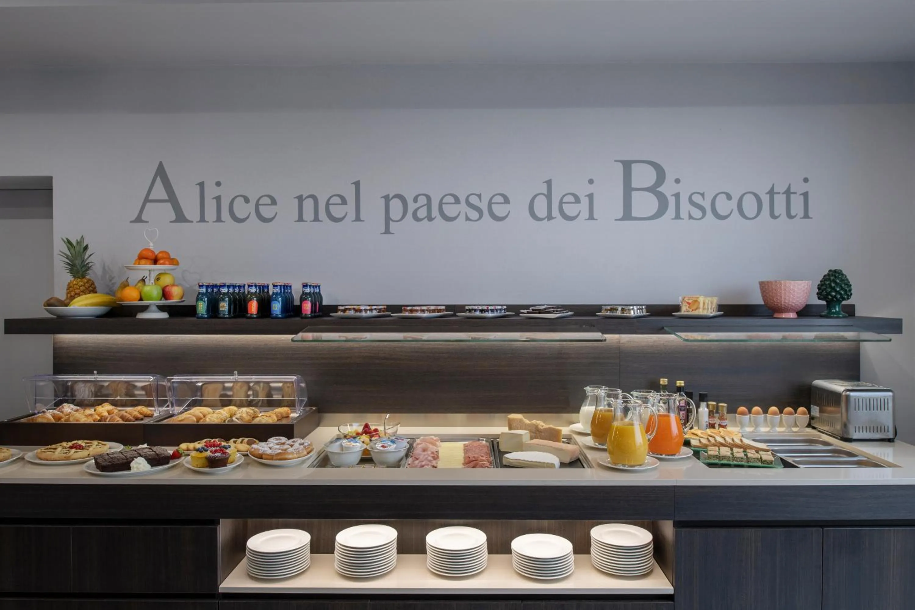 Food and drinks in Hotel Villa delle Fate, BW Signature Collection
