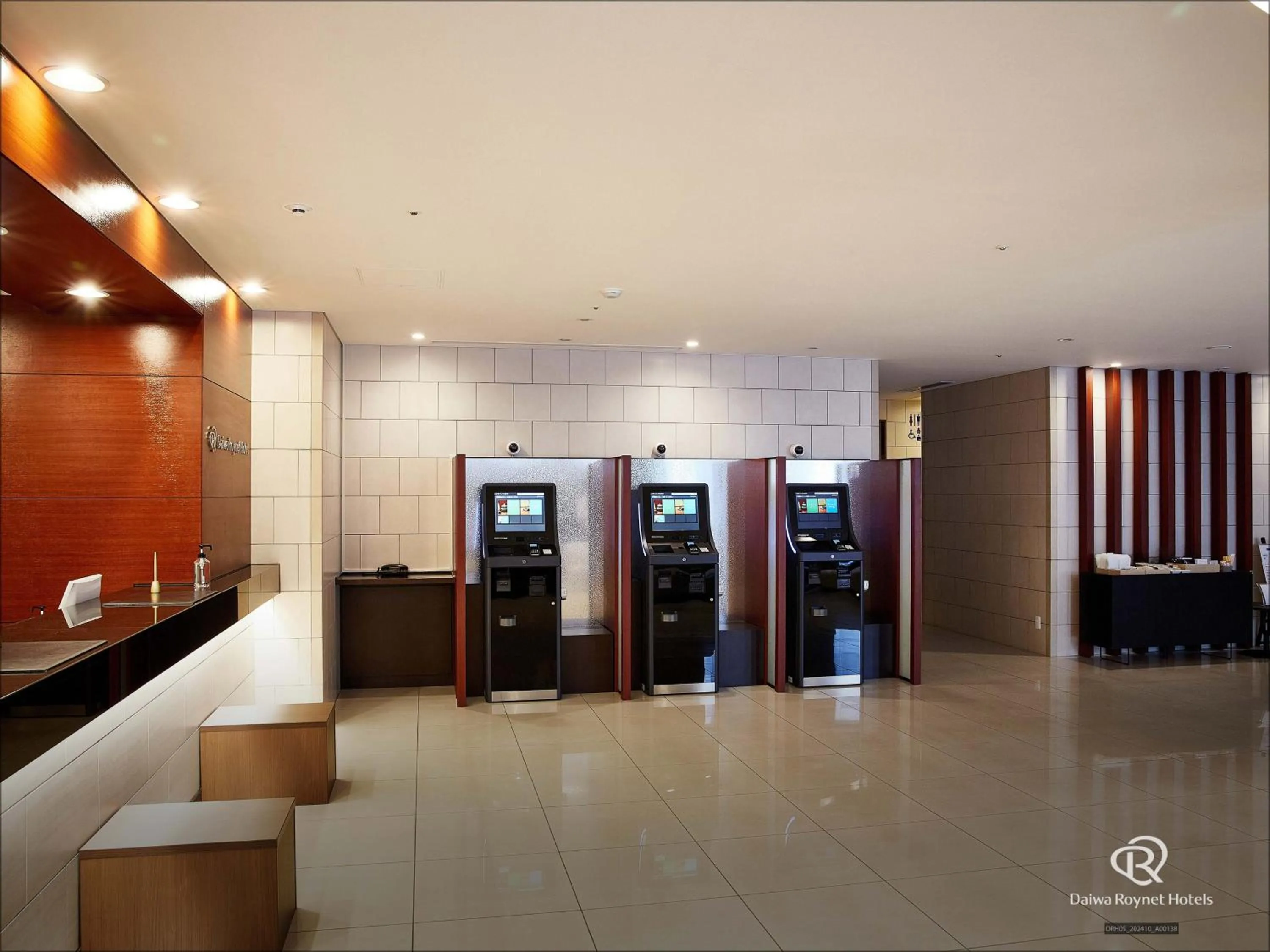 Lobby or reception in Daiwa Roynet Hotel Osaka-Uehonmachi