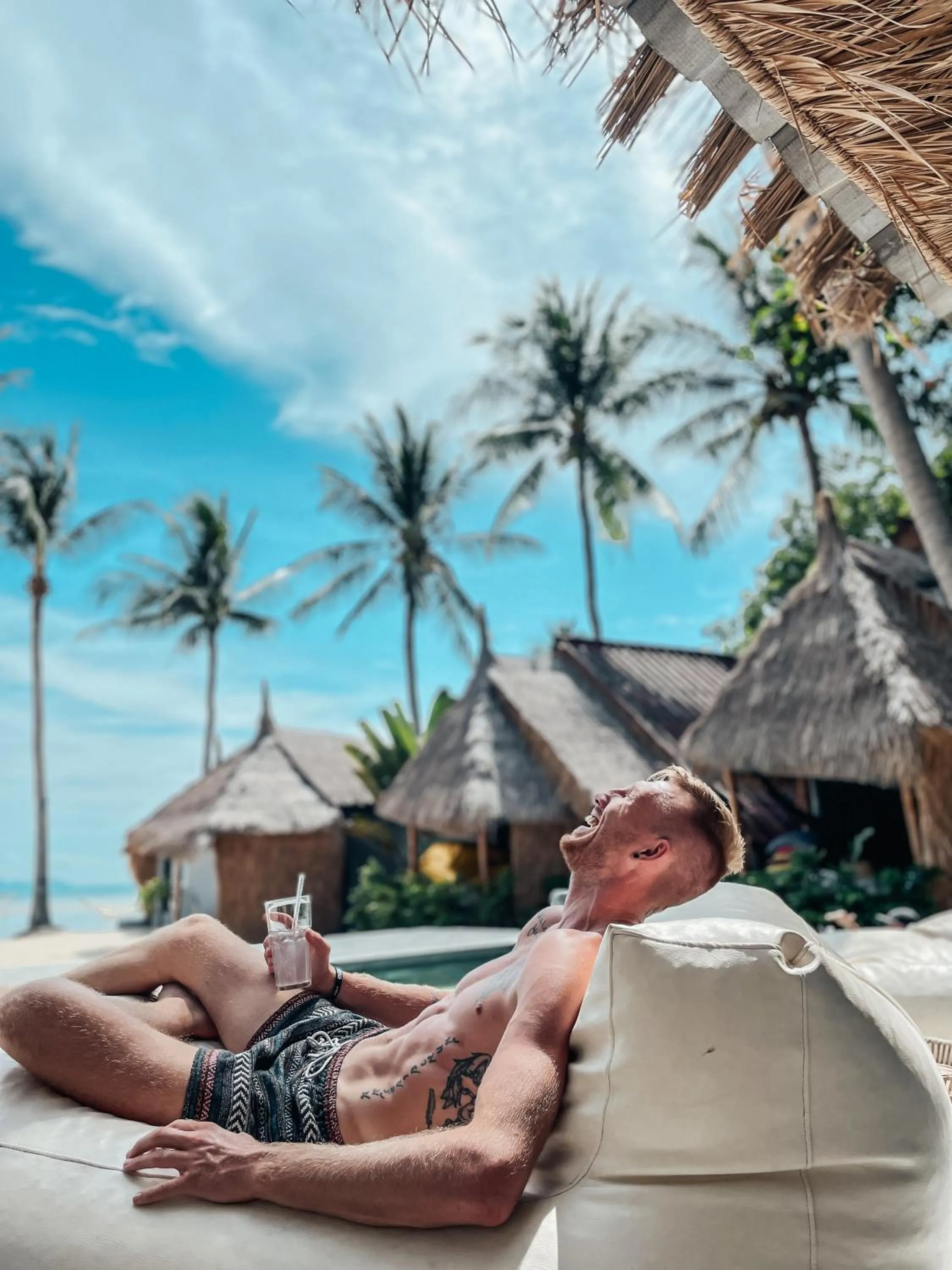 Swimming pool in Sea Love Beach Bar & Bungalows