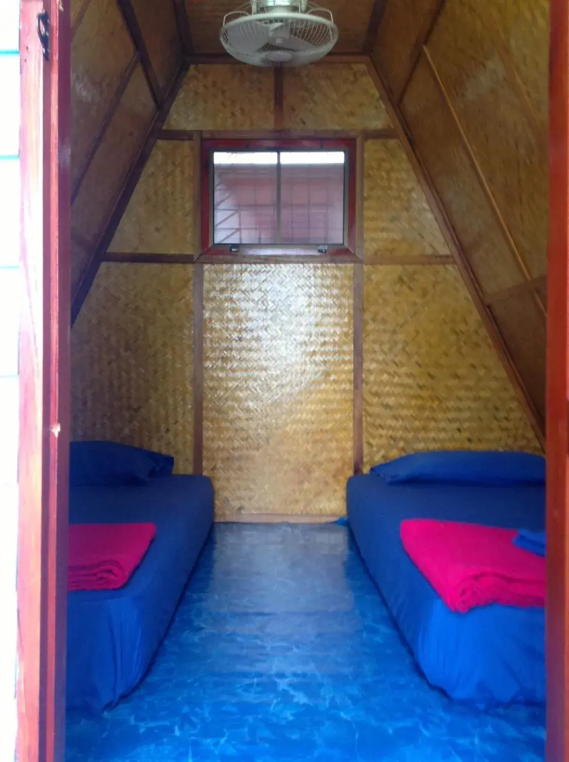 New Hut Bungalow New Hut Bungalow