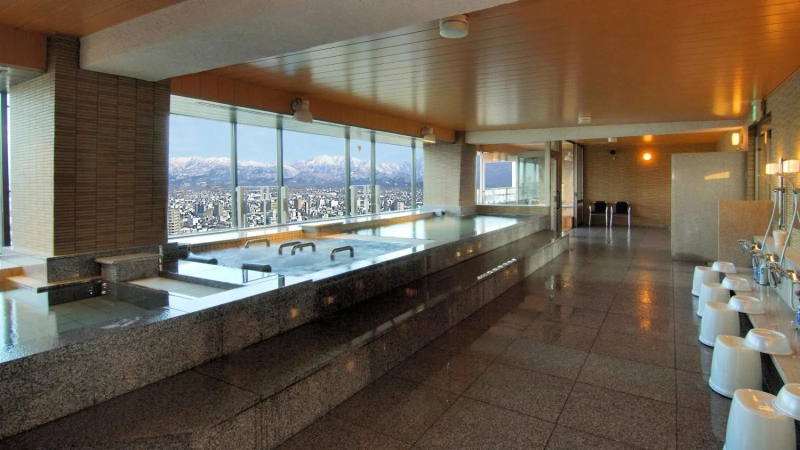 Public Bath in Toyama Manten Hotel