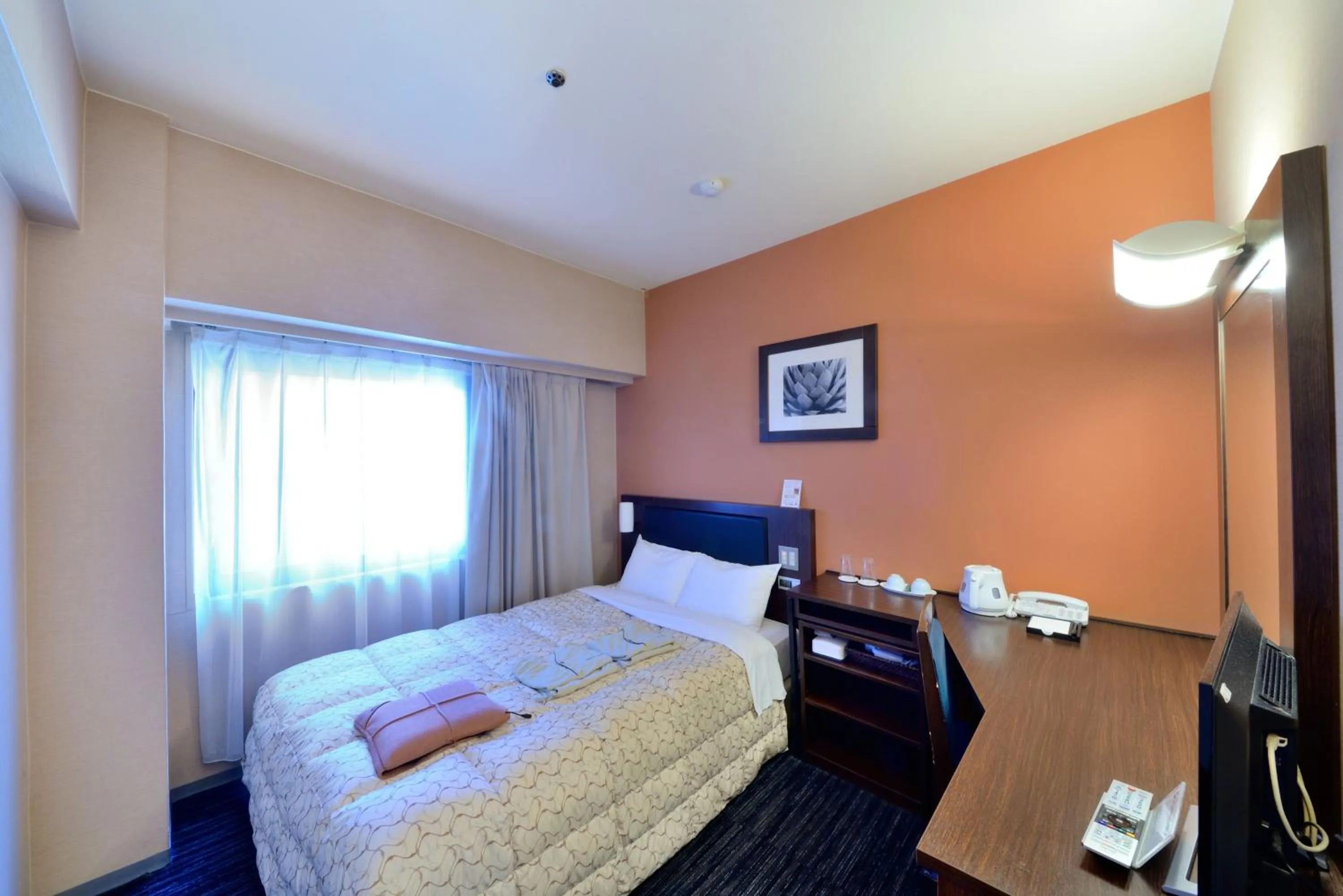 Photo of the whole room, Bed in Toyama Manten Hotel