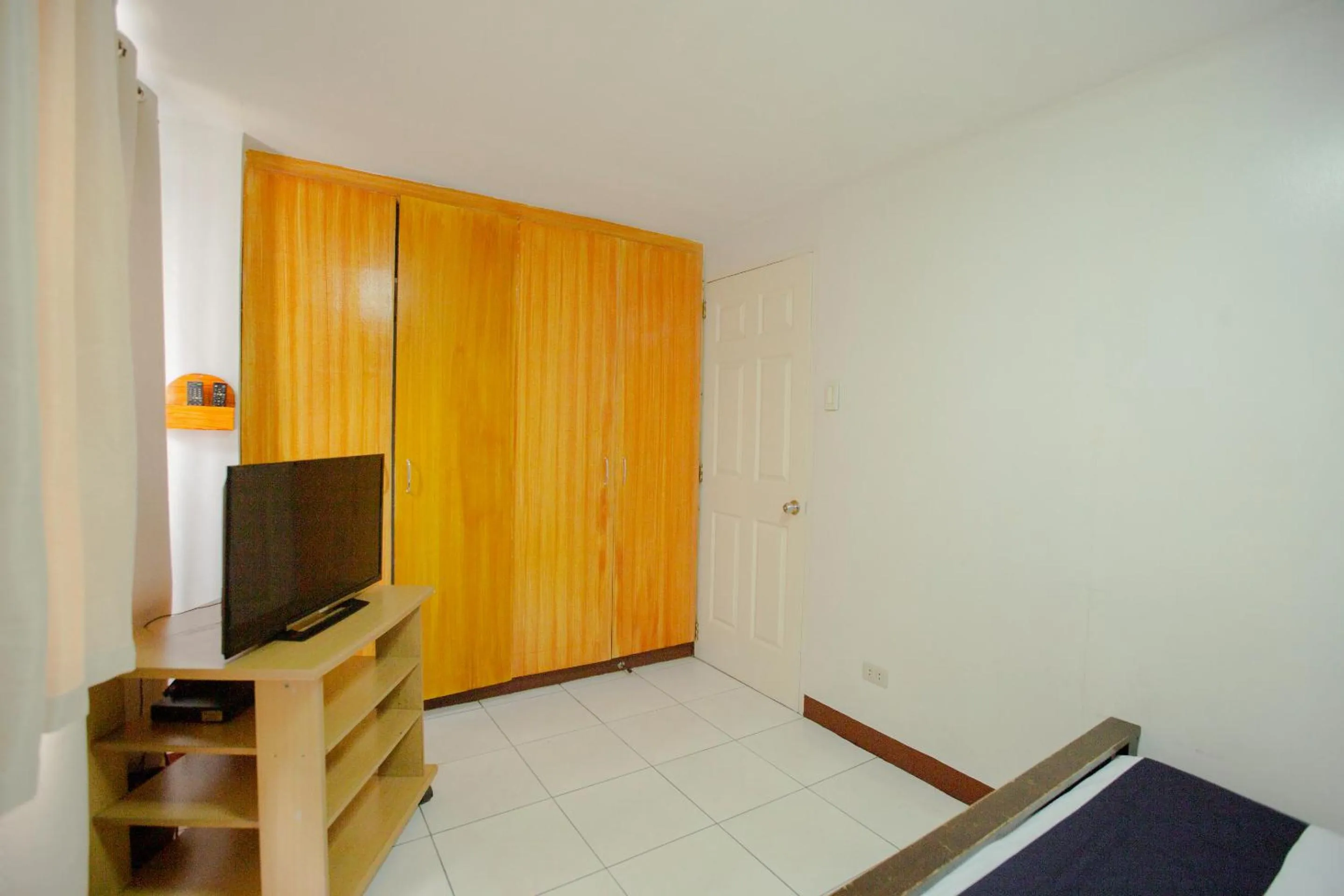 TV and multimedia in Newgrange Condotel