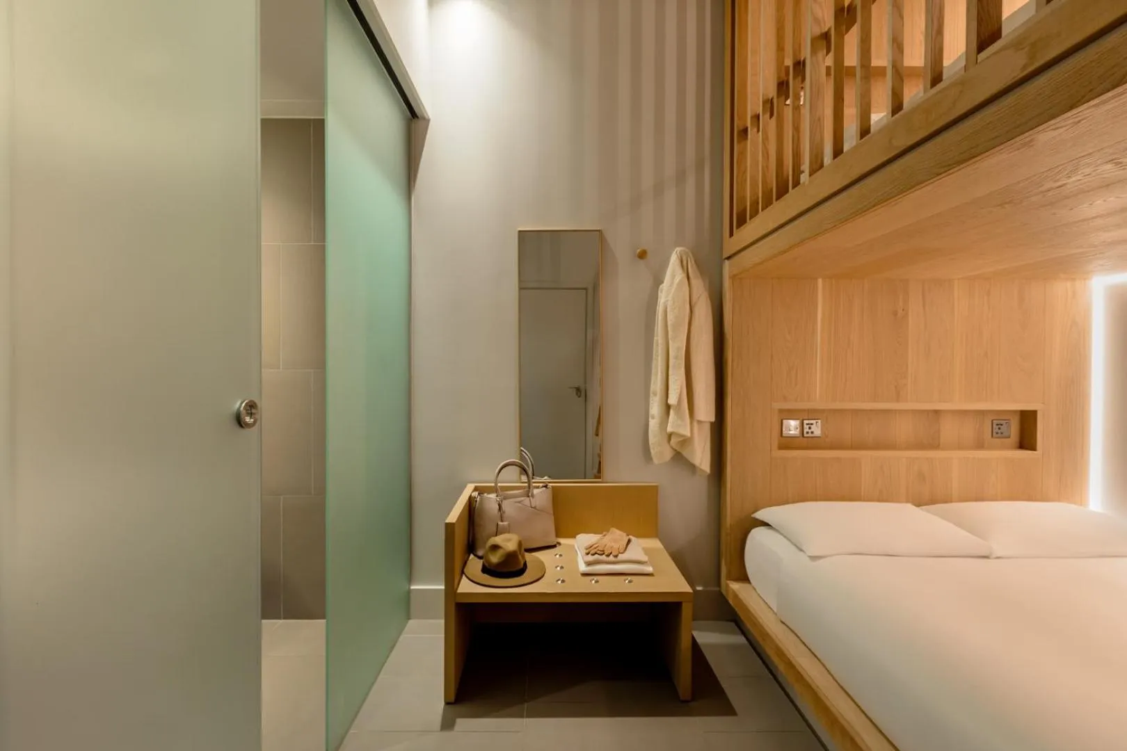 Bed in Zedwell Hotel Piccadilly Circus