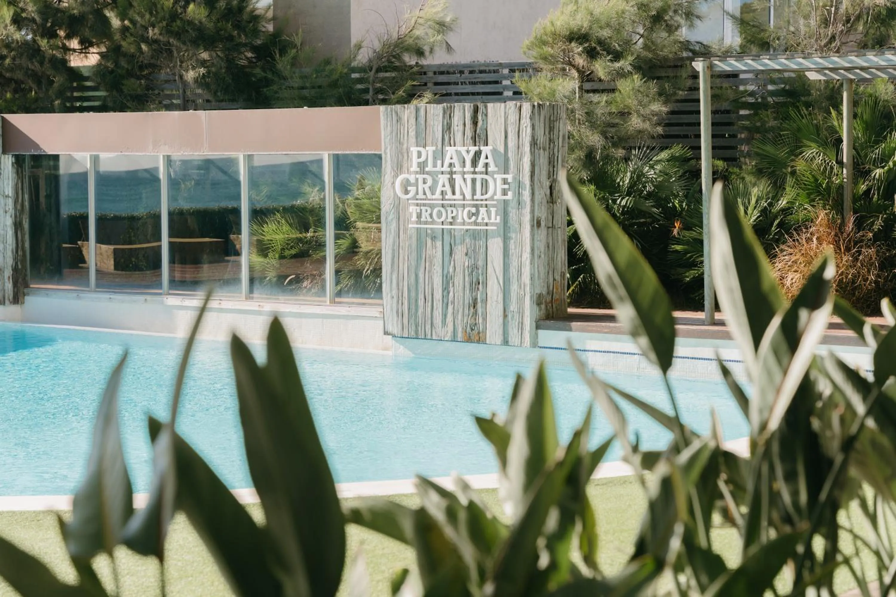 Pool view in Playa Grande by Tropical