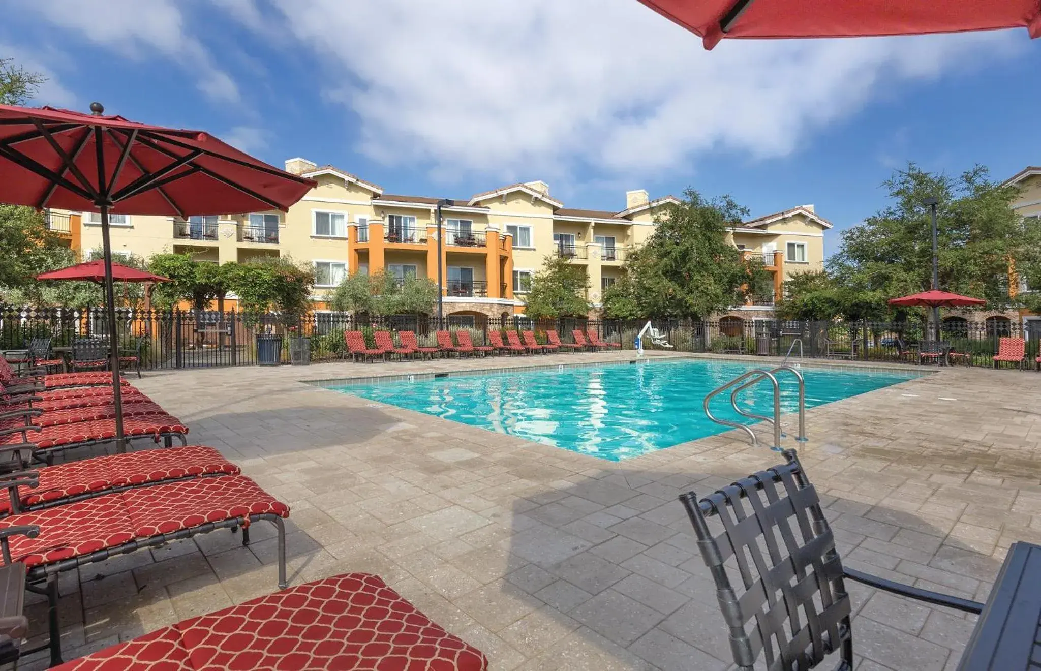 Swimming pool in Vino Bello Resort Swimming pool in Vino Bello Resort