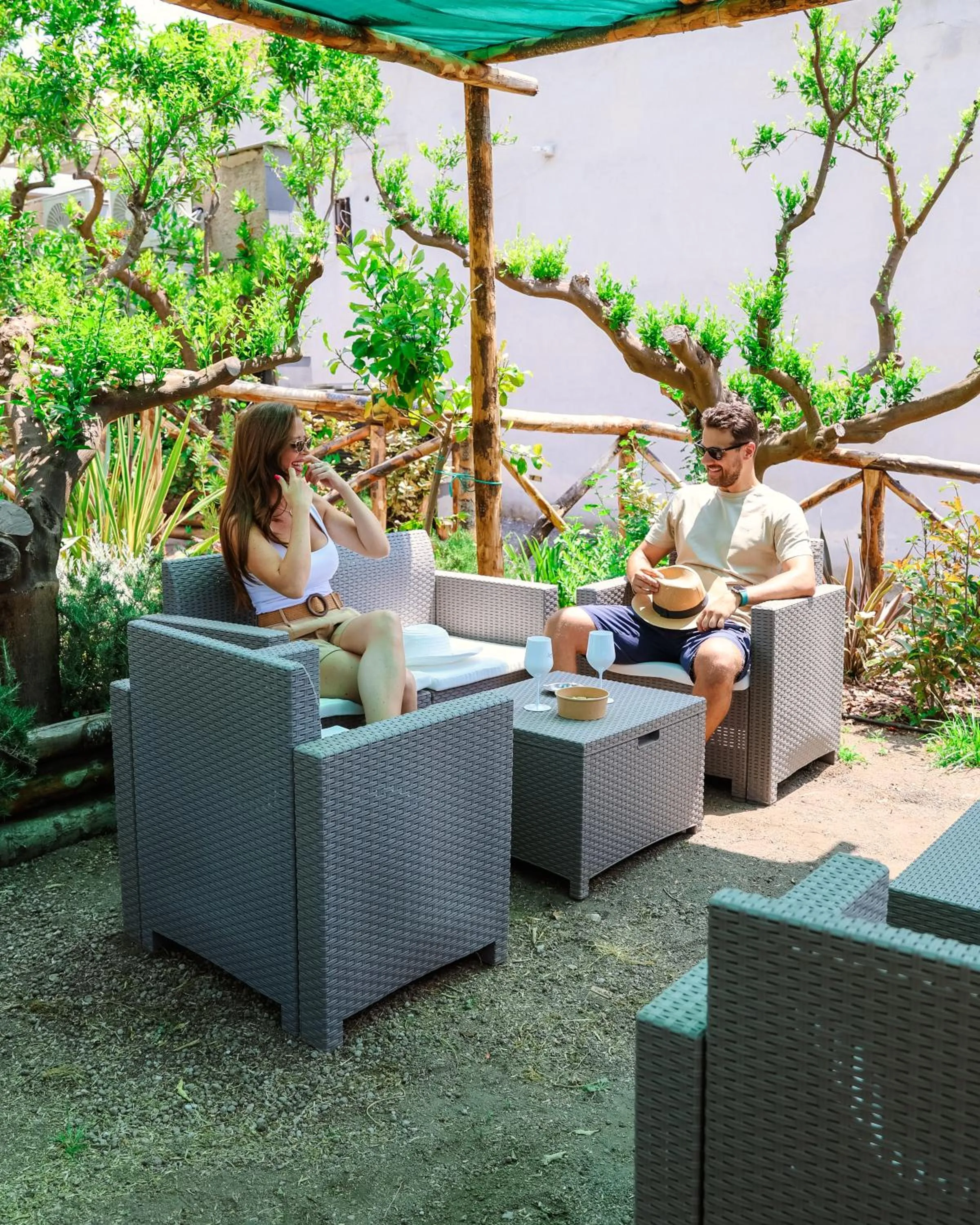 Garden in Vesuvio Inn Bed & Wine Experience