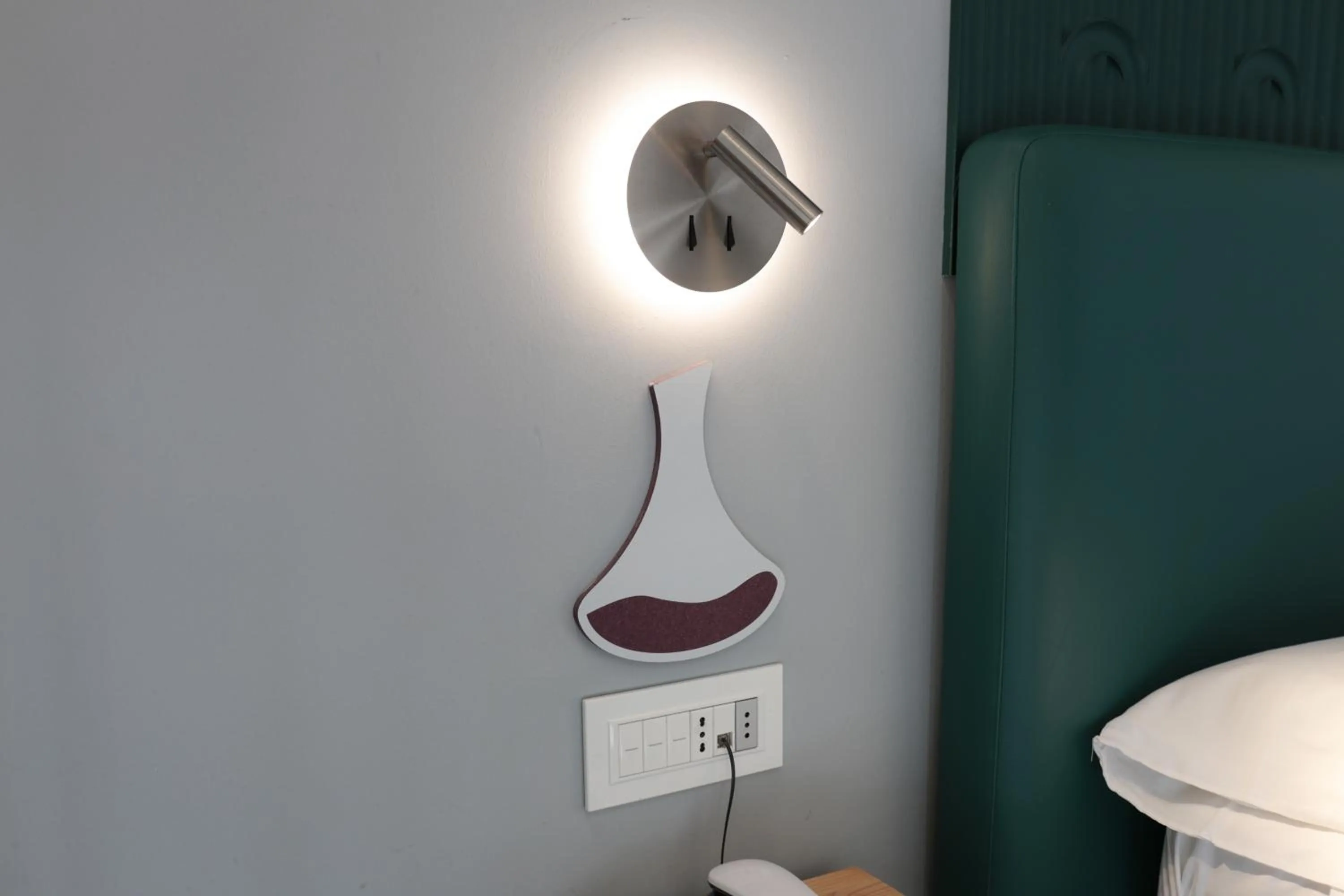 Decorative detail in Vesuvio Inn Bed & Wine Experience