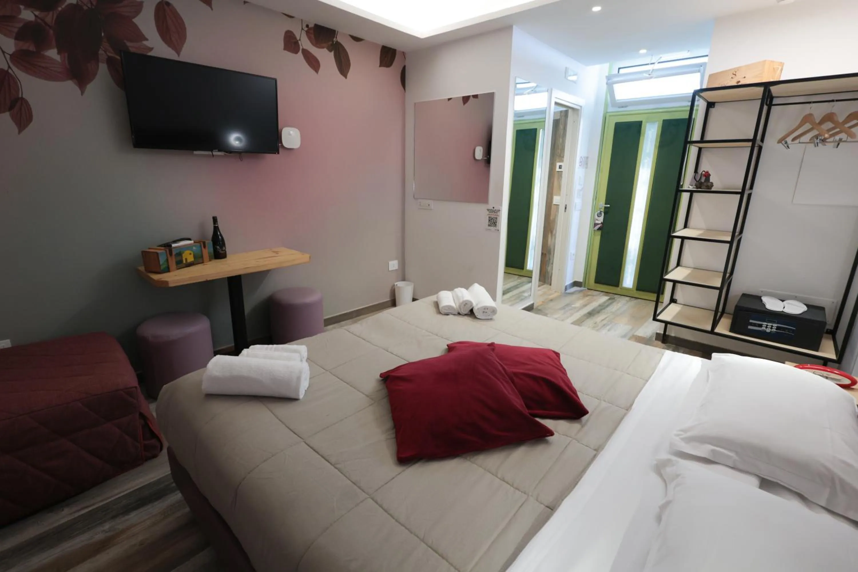 Bed in Vesuvio Inn Bed & Wine Experience