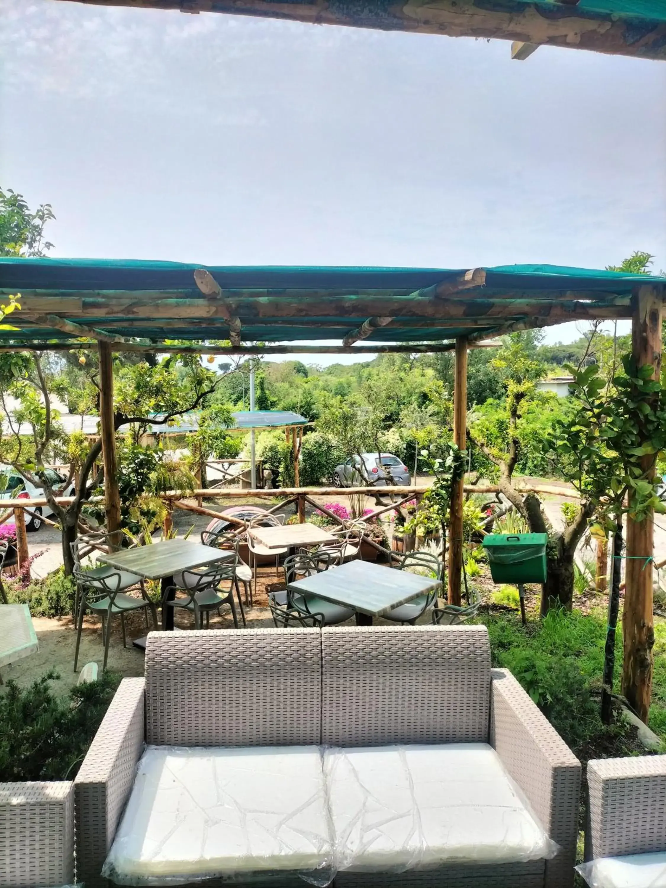 Garden in Vesuvio Inn Bed & Wine Experience Garden in Vesuvio Inn Bed & Wine Experience