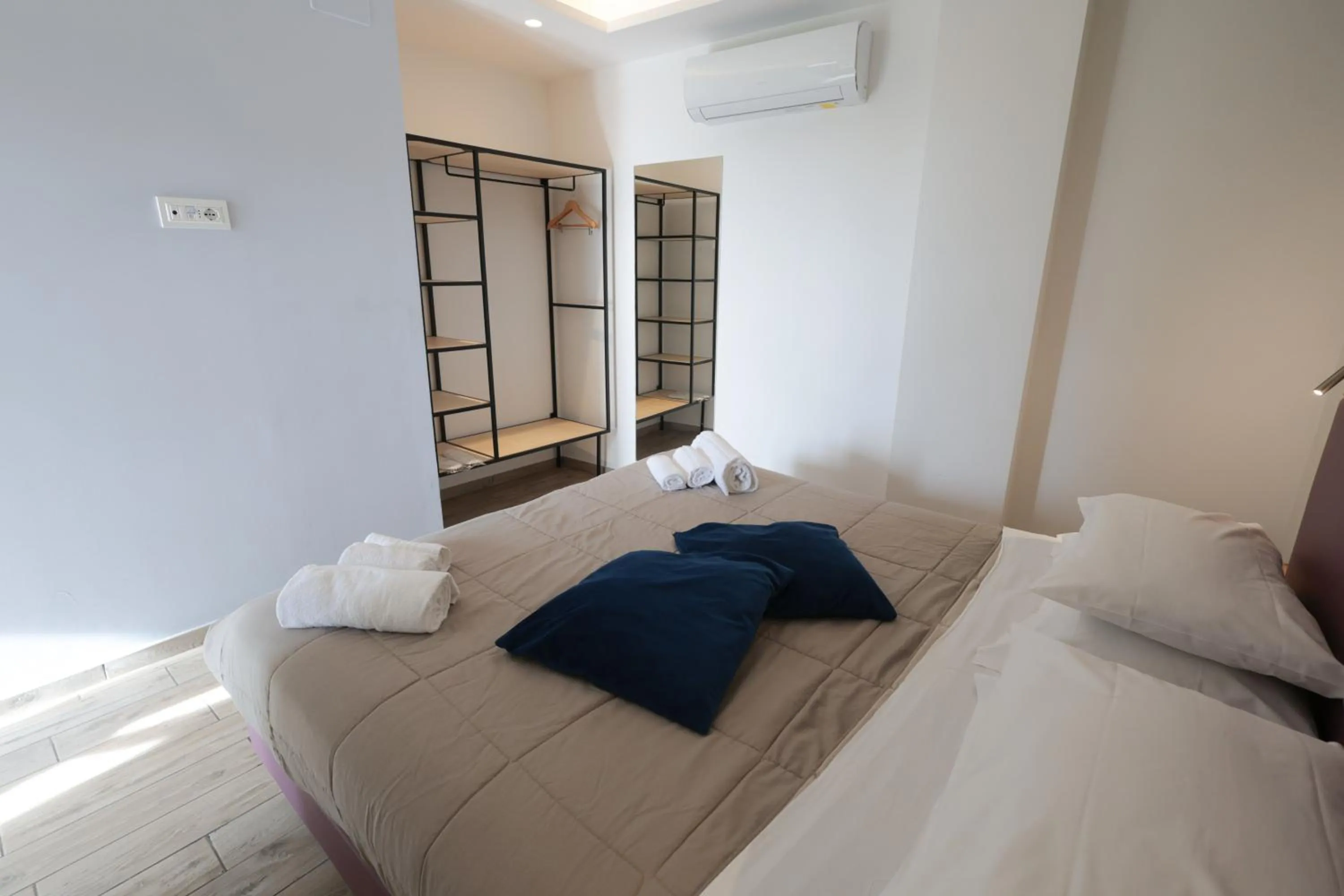 Bed in Vesuvio Inn Bed & Wine Experience