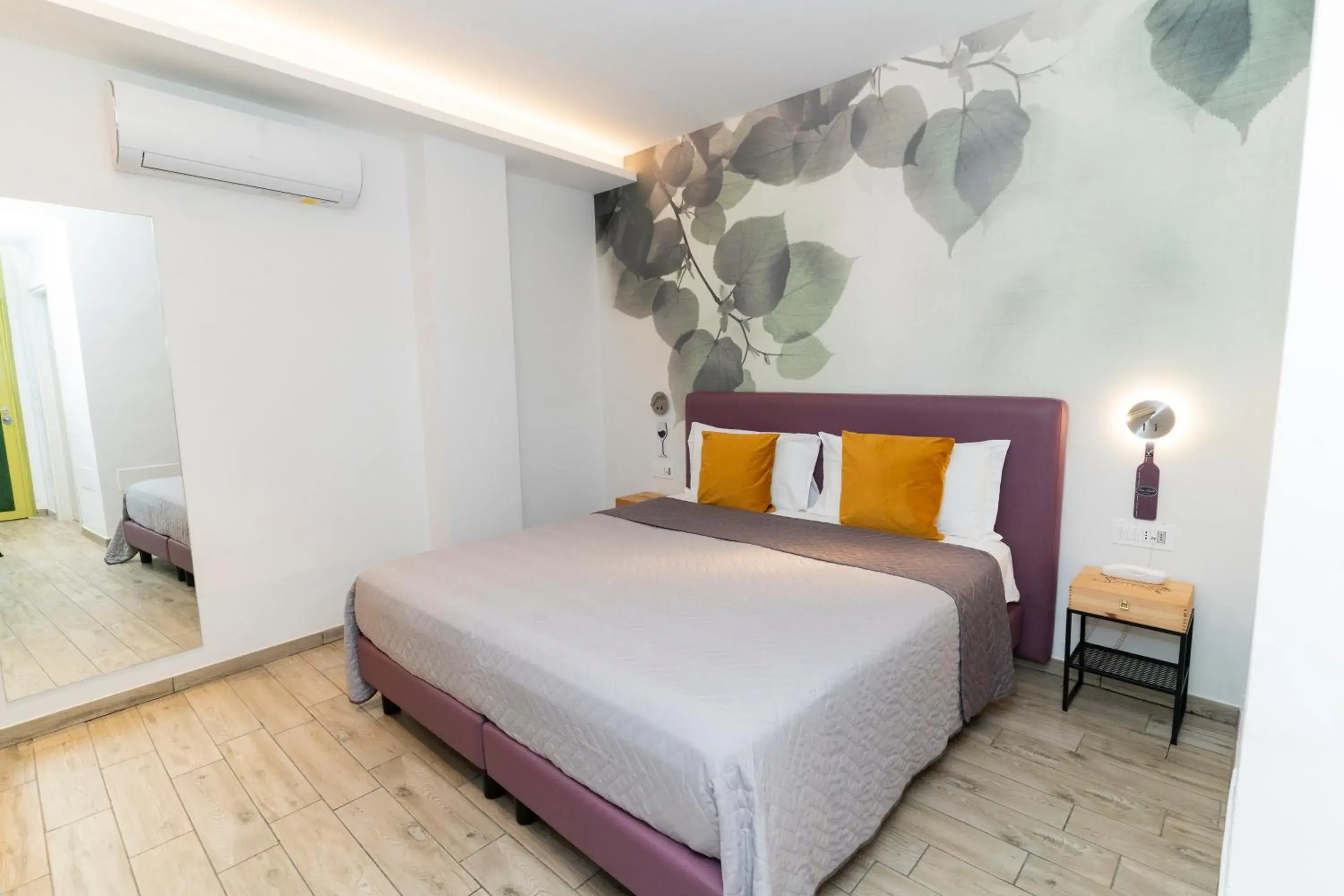 Deluxe Junior Suite in Vesuvio Inn Bed & Wine Experience Deluxe Junior Suite in Vesuvio Inn Bed & Wine Experience