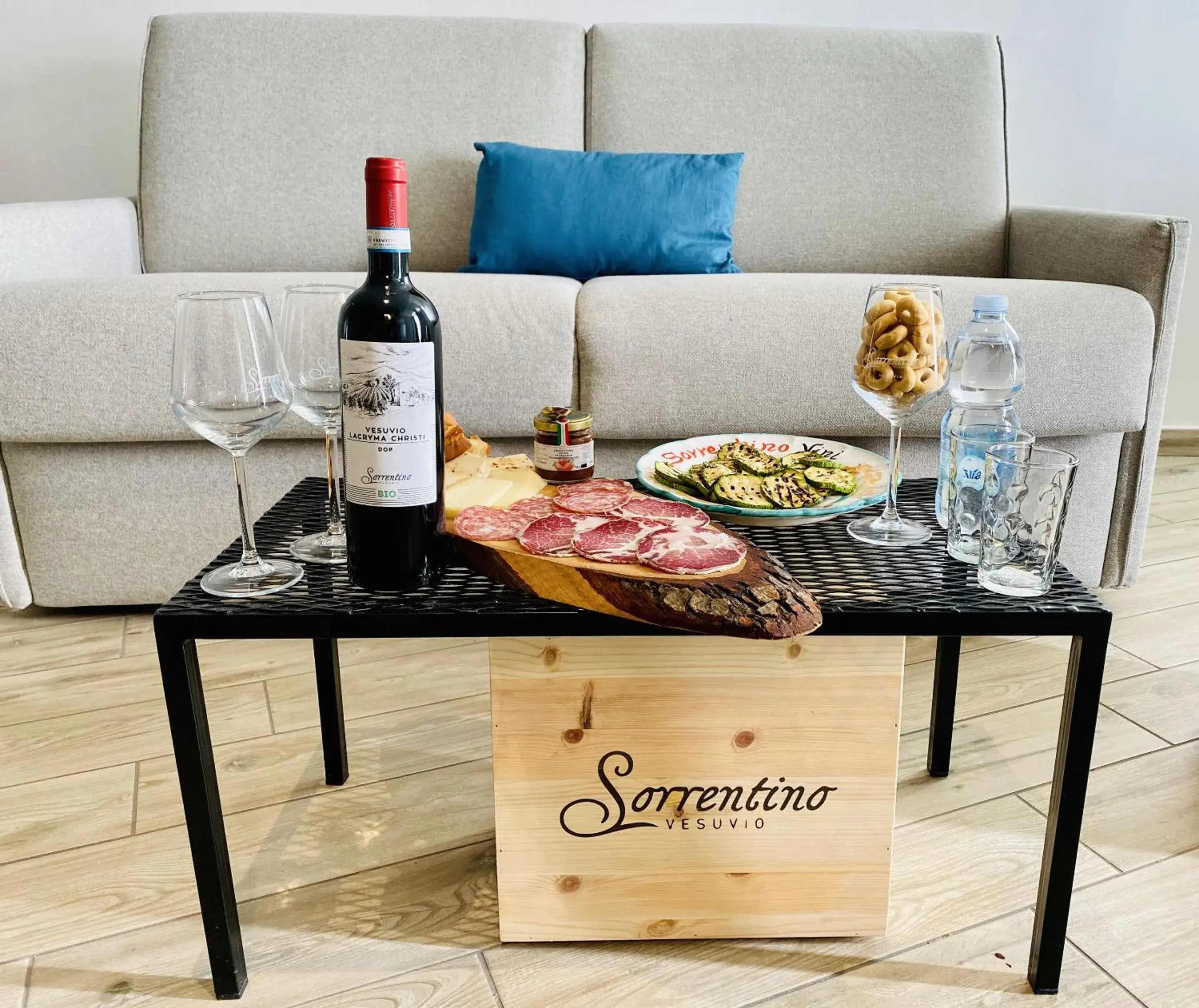 Food and drinks in Vesuvio Inn Bed & Wine Experience Food and drinks in Vesuvio Inn Bed & Wine Experience