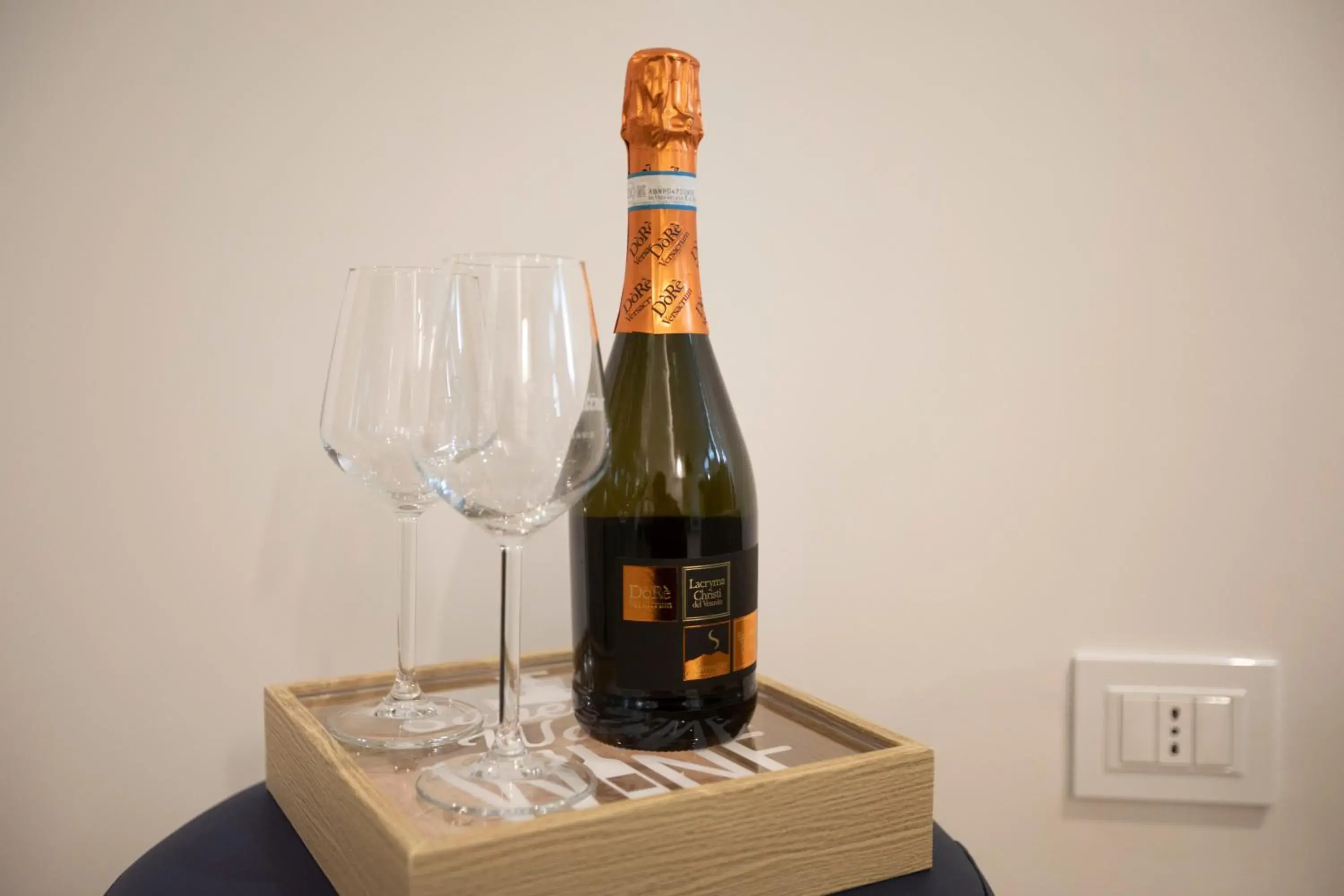 Food and drinks in Vesuvio Inn Bed & Wine Experience Food and drinks in Vesuvio Inn Bed & Wine Experience