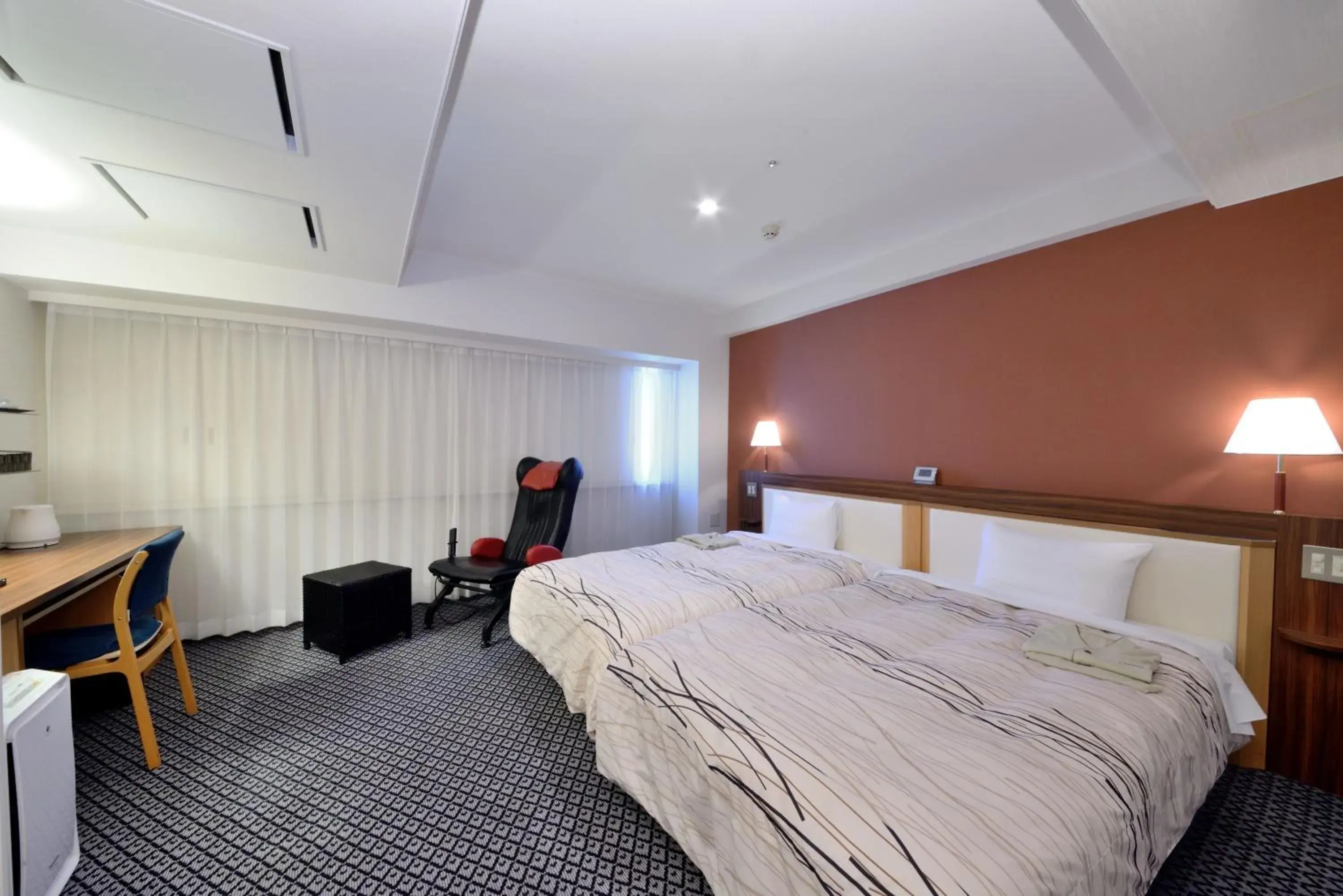 Photo of the whole room, Bed in Kanazawa Manten Hotel Ekimae Photo of the whole room, Bed in Kanazawa Manten Hotel Ekimae