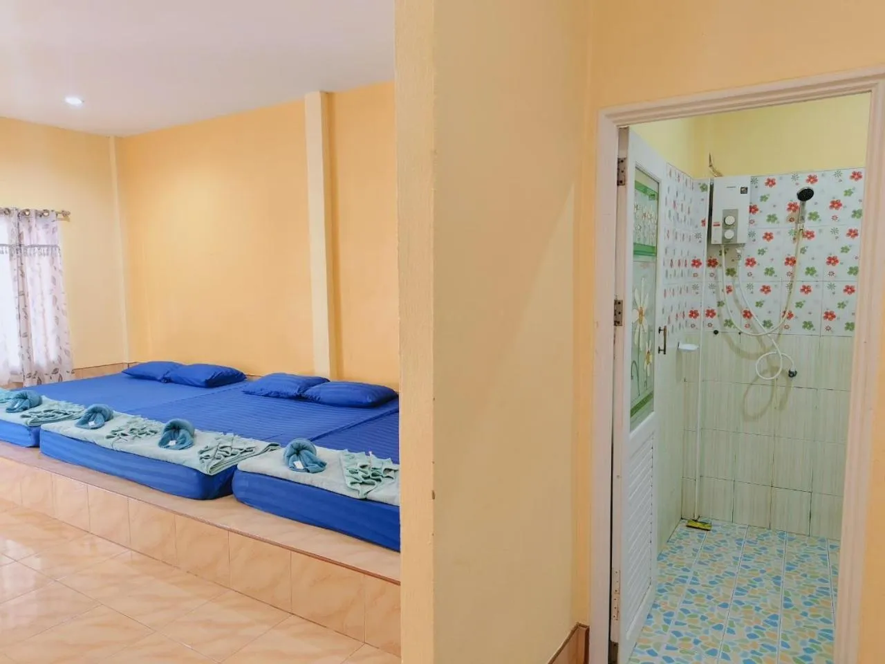 Photo of the whole room, Bed in Pooma Resort