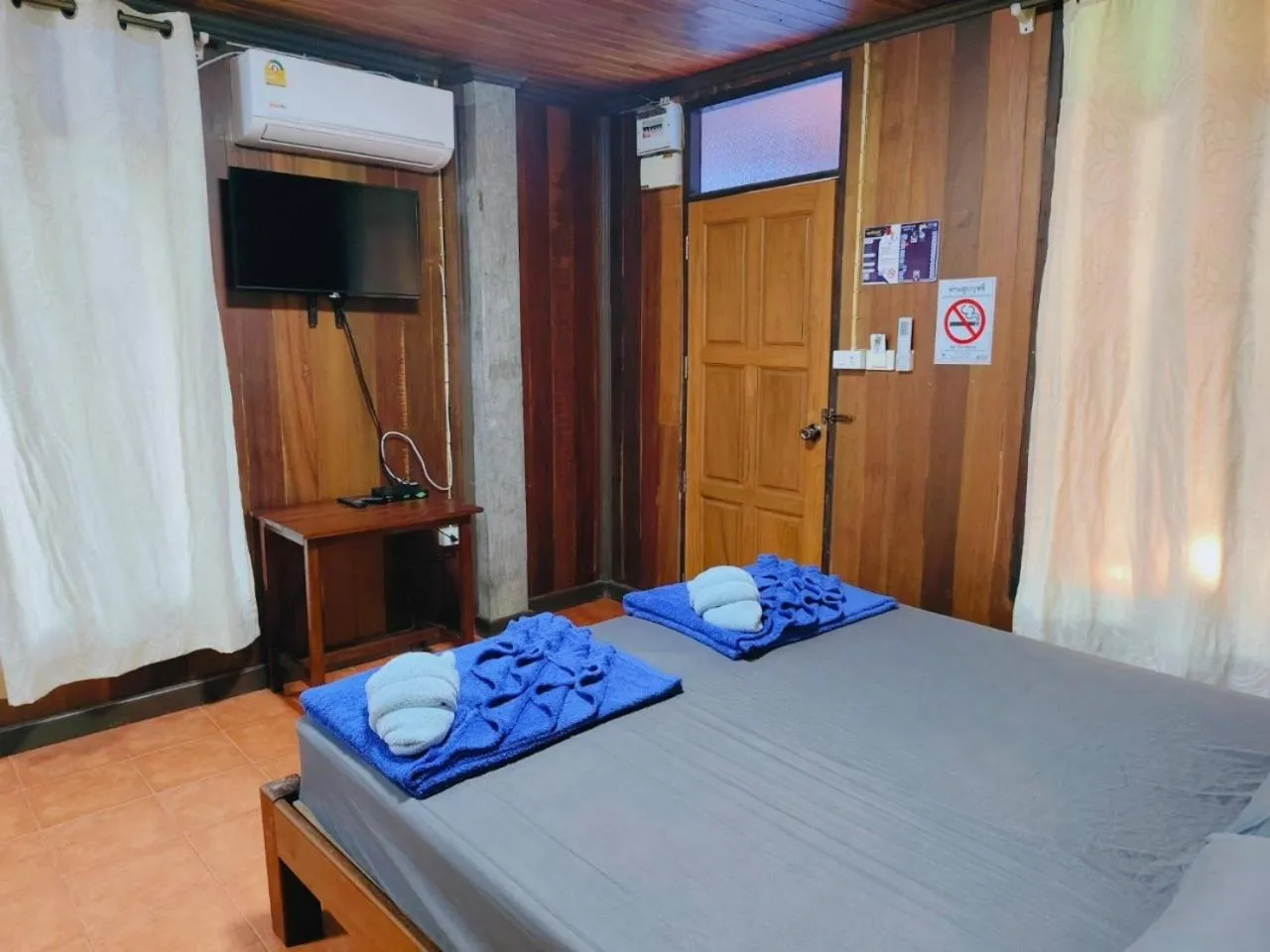 Photo of the whole room, Bed in Pooma Resort