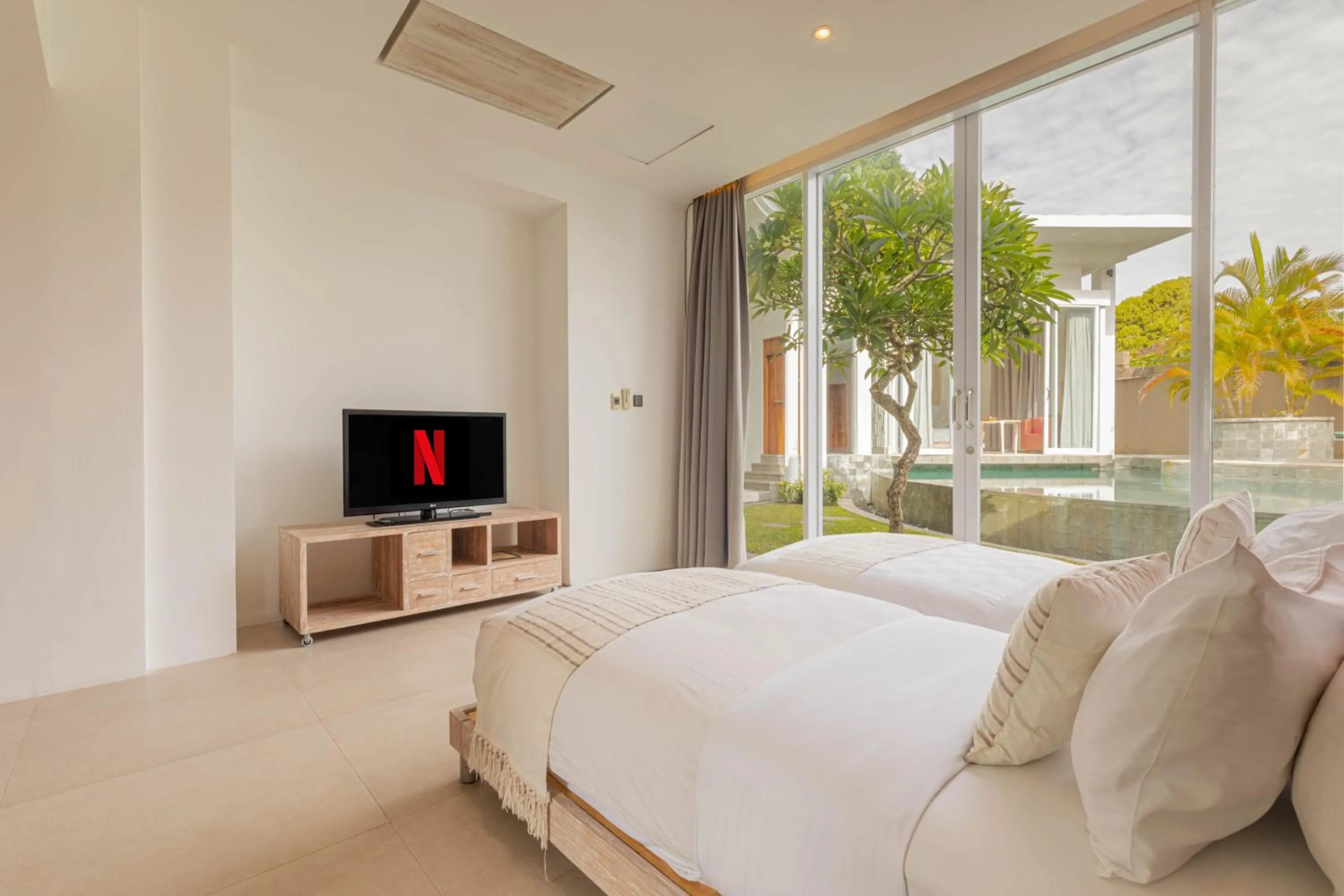 Bed in Taman Mesari Luxury Villas-Seminyak