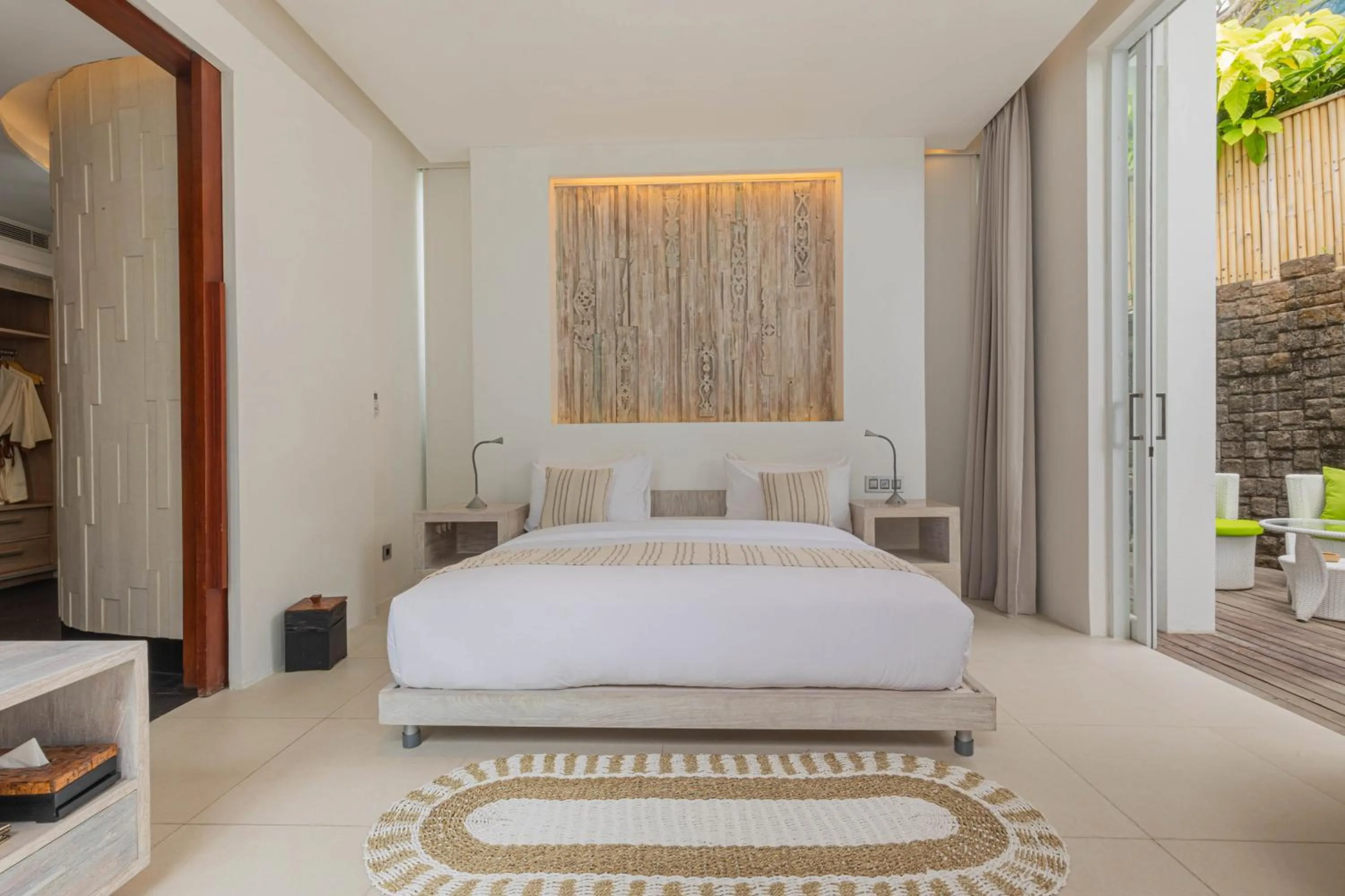 Bed in Taman Mesari Luxury Villas-Seminyak